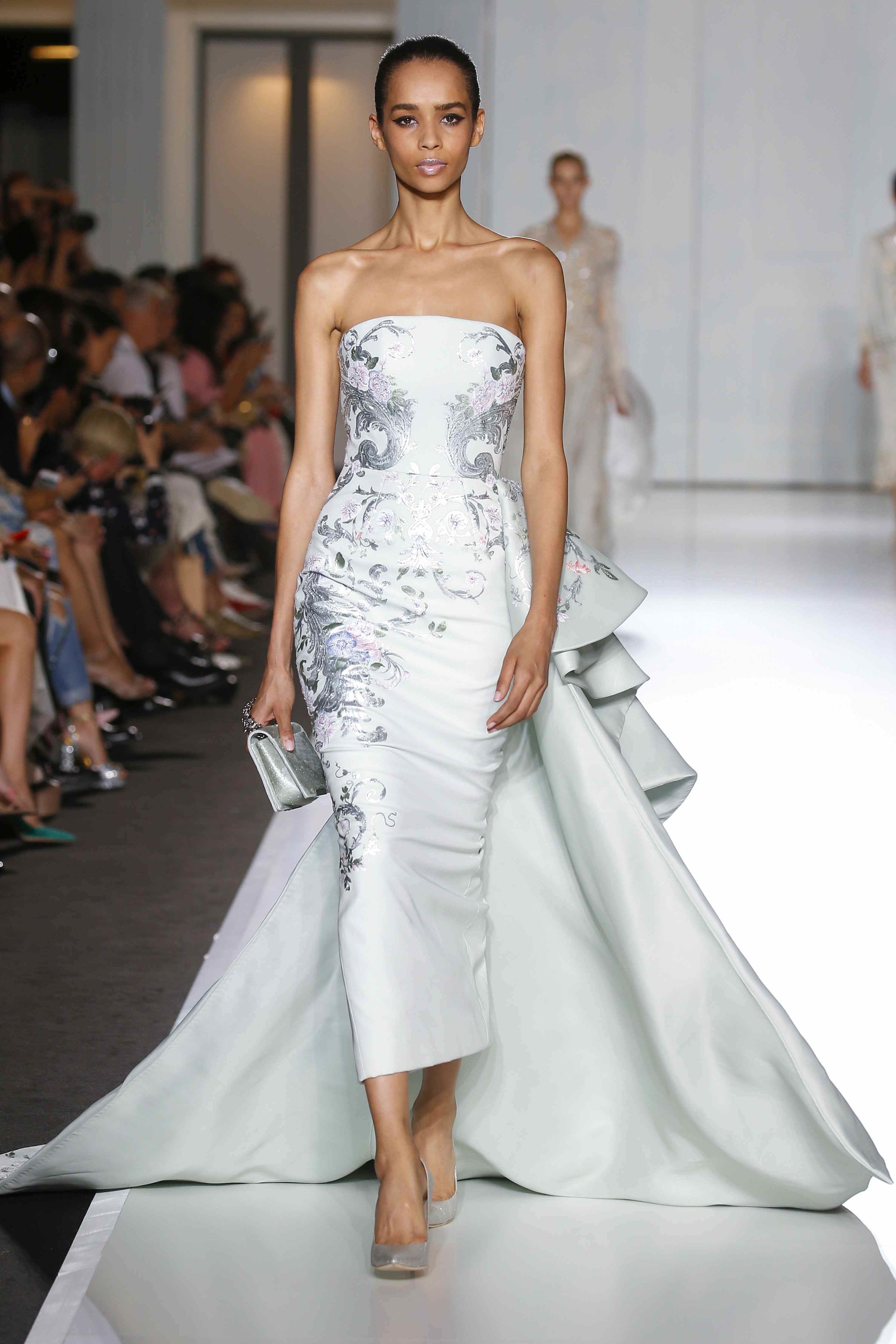 Ralph and Russo bring avatars to couture