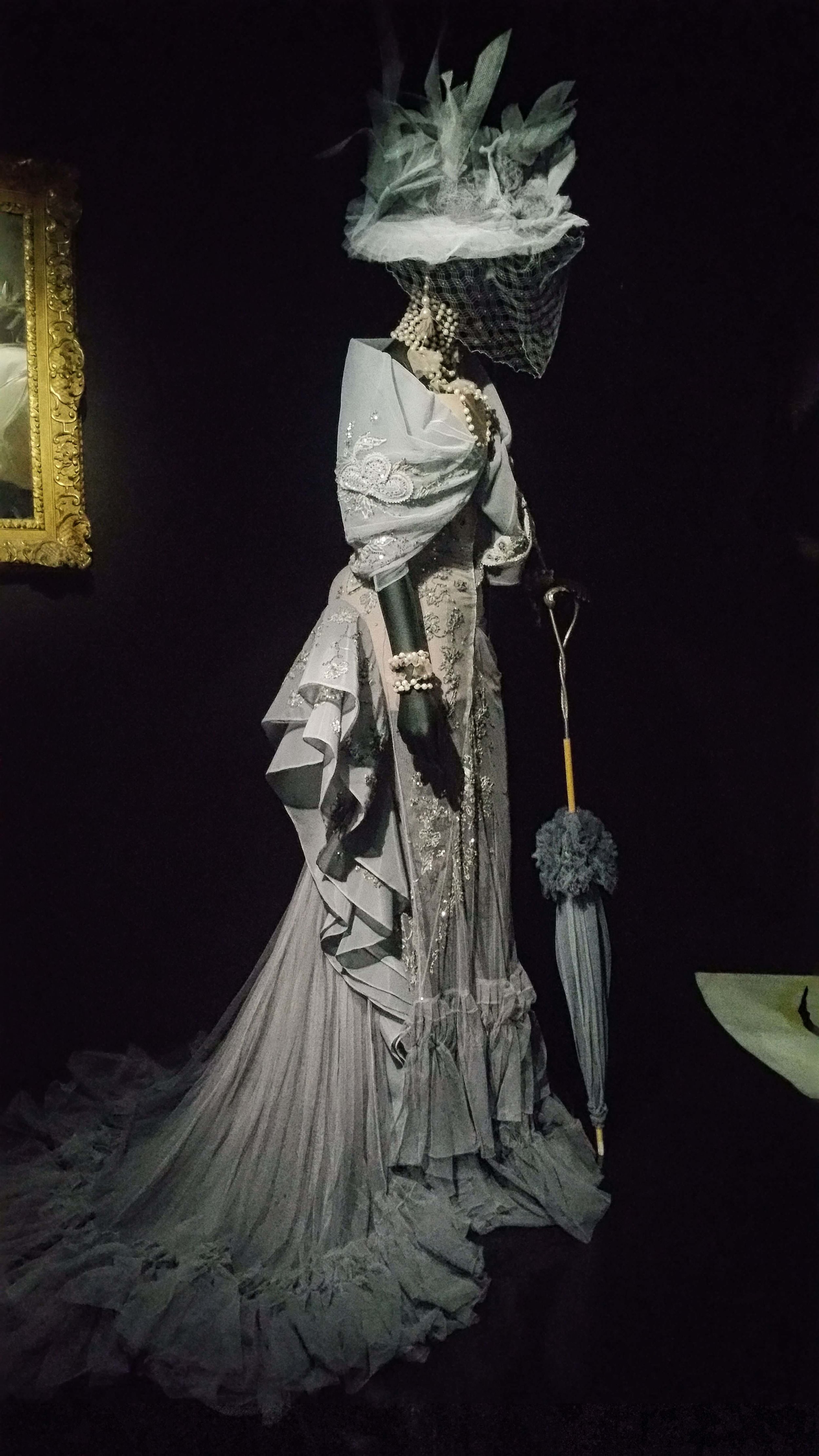 Couturenotebook- Christian Dior Couturier du reve (6).jpg