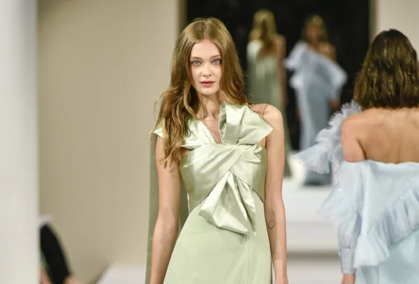Fall 2018 Haute Couture: Alexis Mabille's Floral Winter  CoutureNotebook