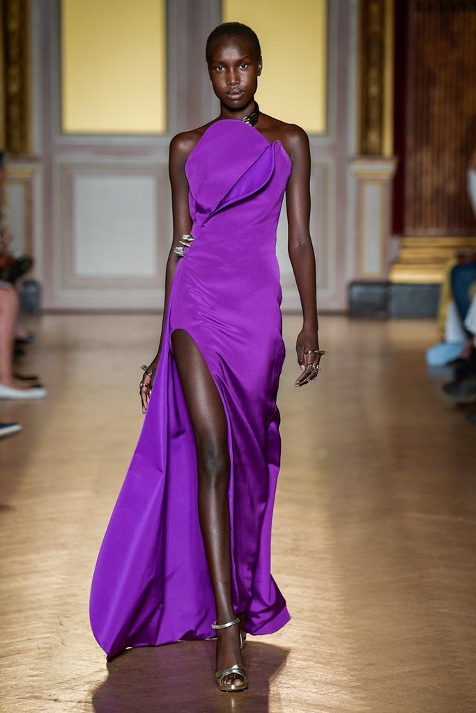 Fall 2019 Haute Couture: Antonio Grimaldi — CoutureNotebook