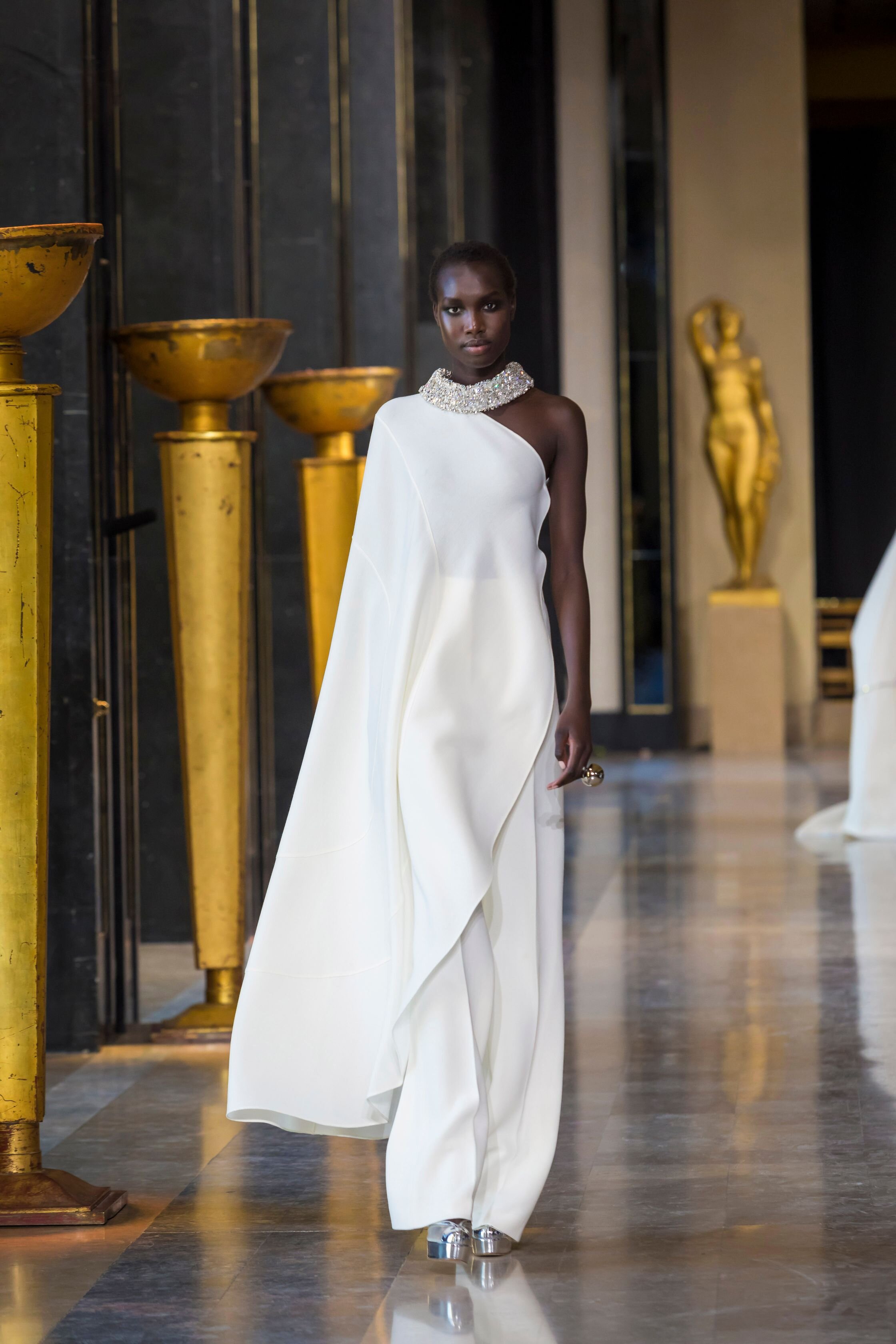 Spring 2020 Haute Couture: Stephane Rolland's Moonrise — CoutureNotebook