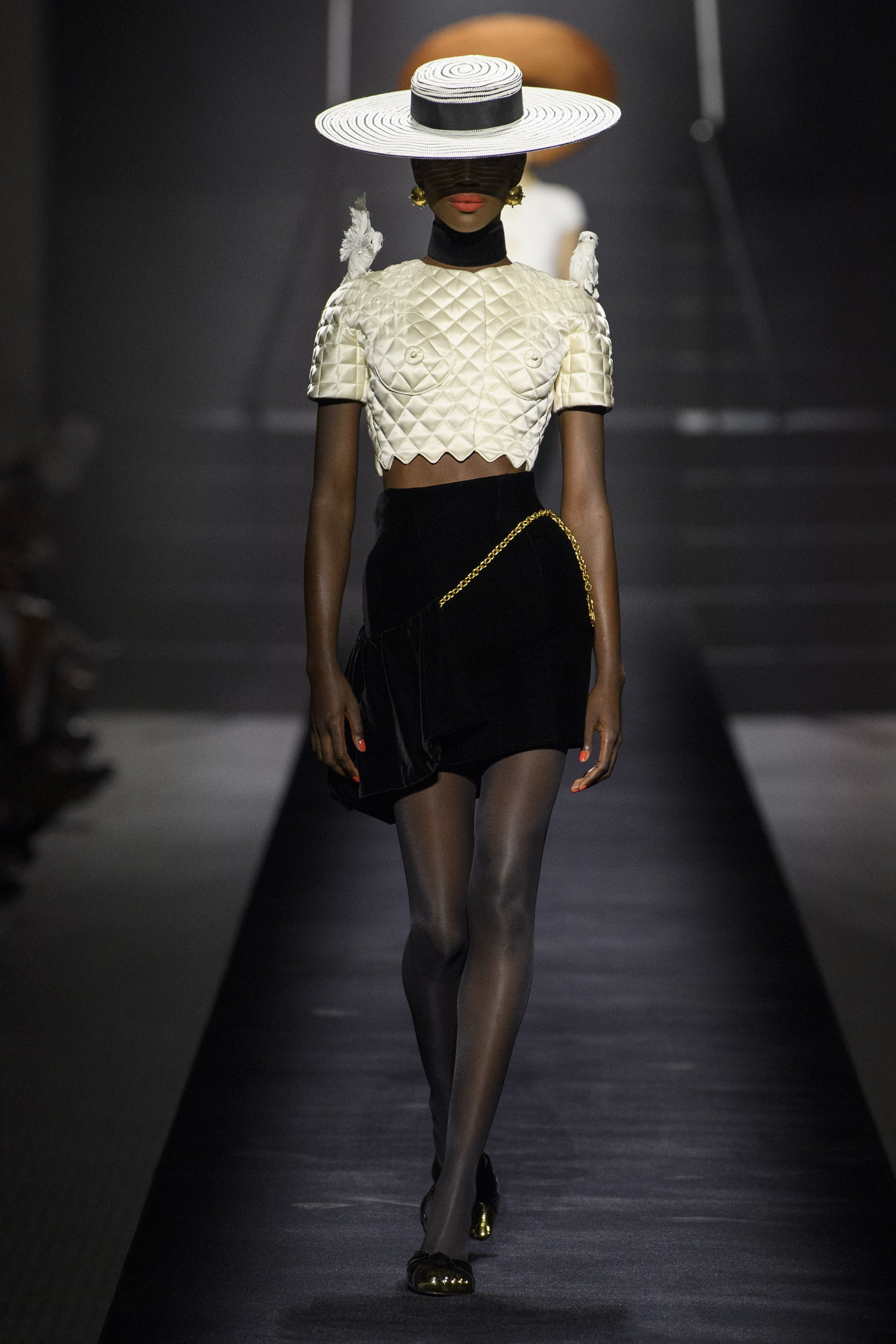 Fall 2022 Haute Couture: Schiaparelli's Renaissance — CoutureNotebook