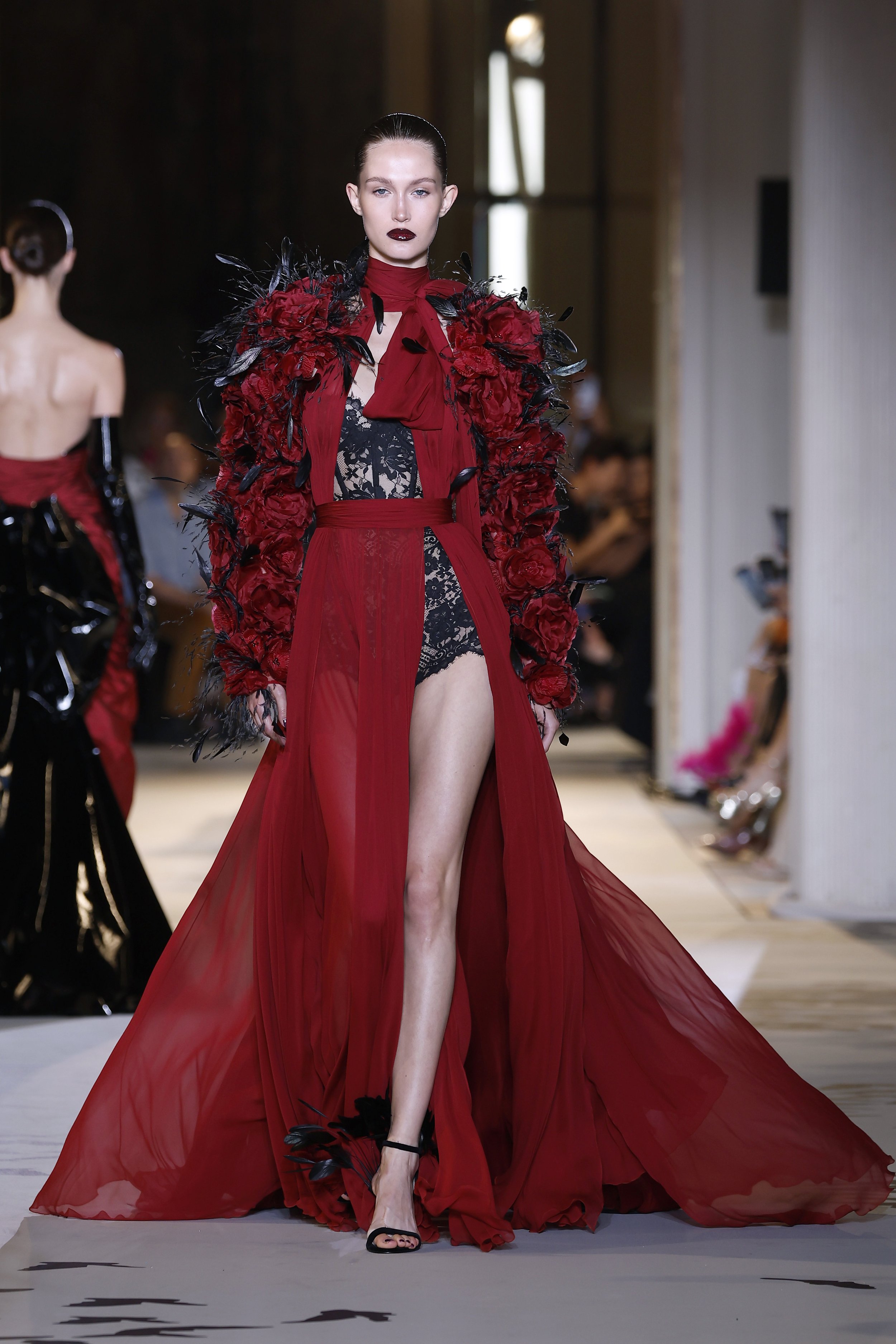Fall 2023 Haute Couture: Zuhair Murad's Night Garden — CoutureNotebook