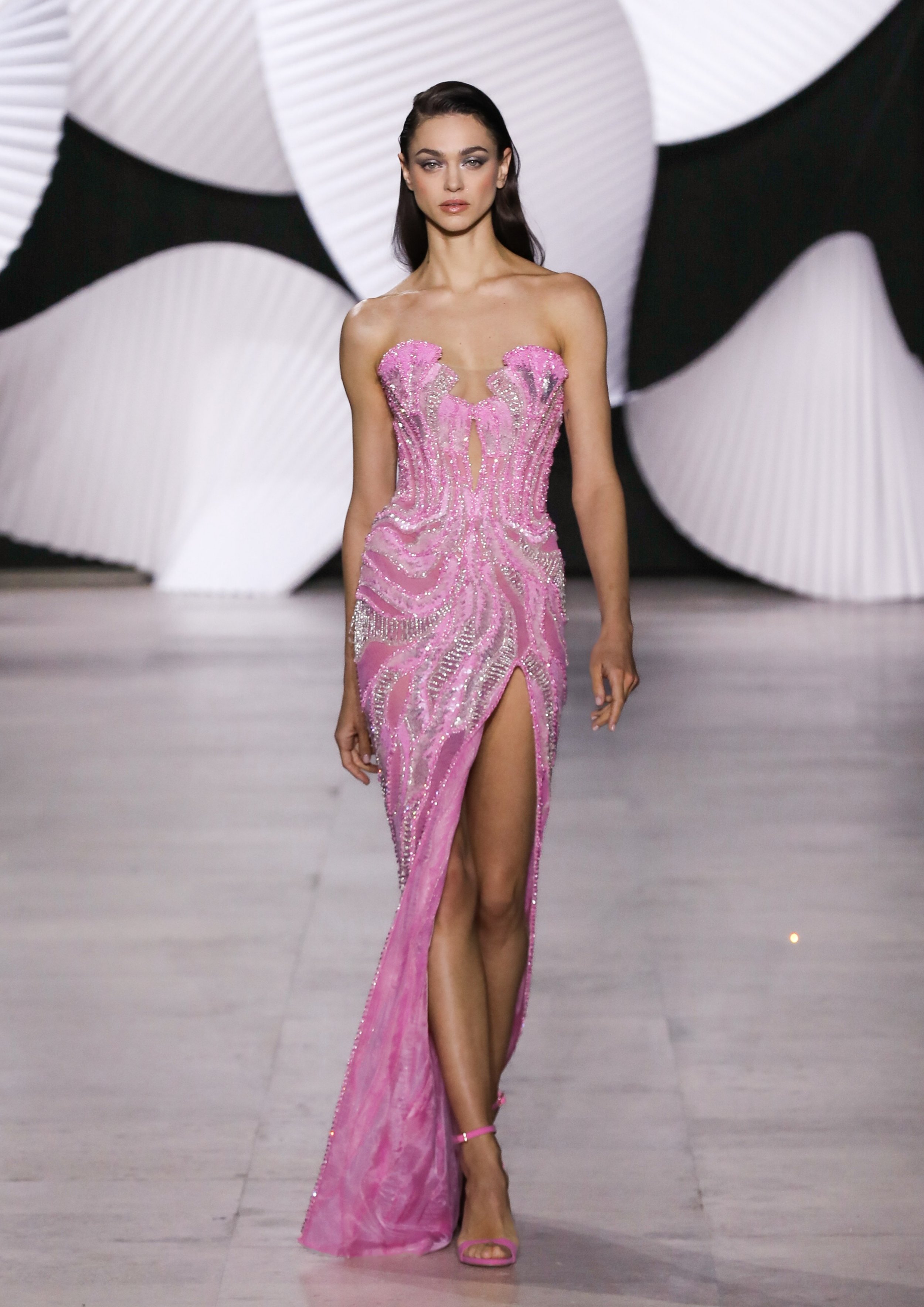 TONY-WARD-COUTURE-SS24-FRONT-18.jpg