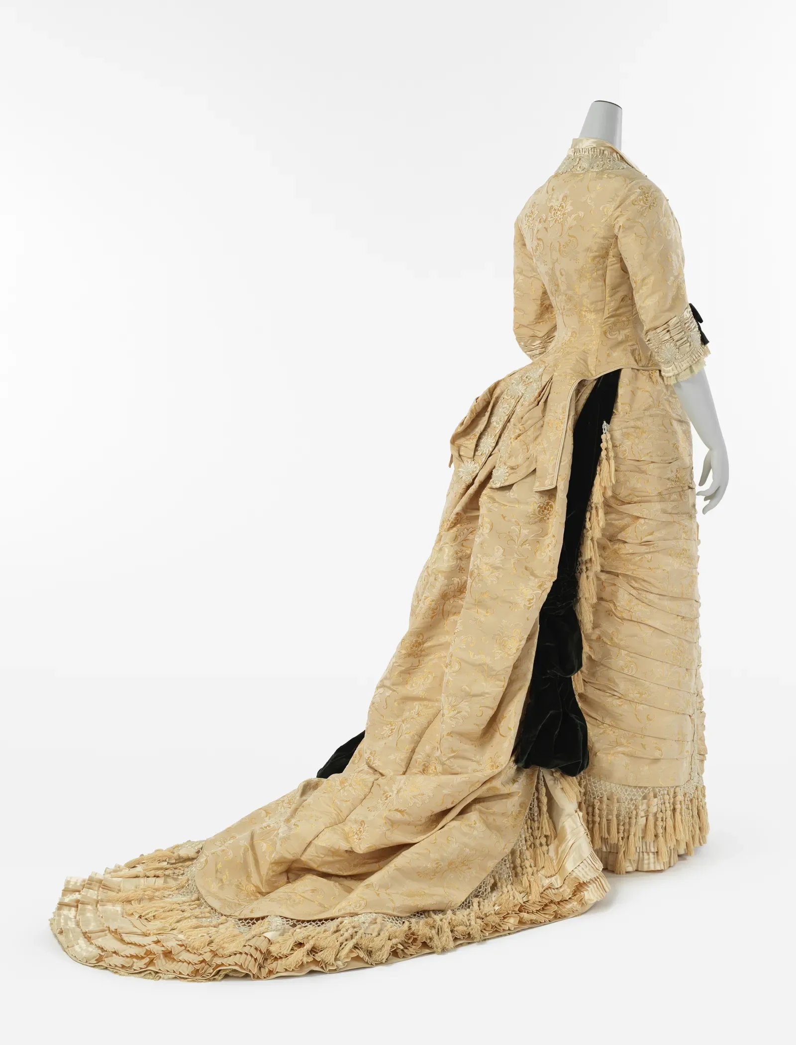 Evening dress, Mon. Vignon (French, ca. 1850-1910)