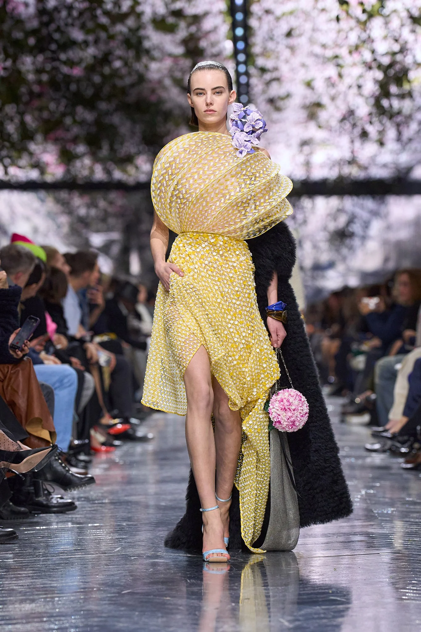 16_DIOR_MODE_FEMME_HC_SPRING_SUMMER_2026_LOOK_16.jpg