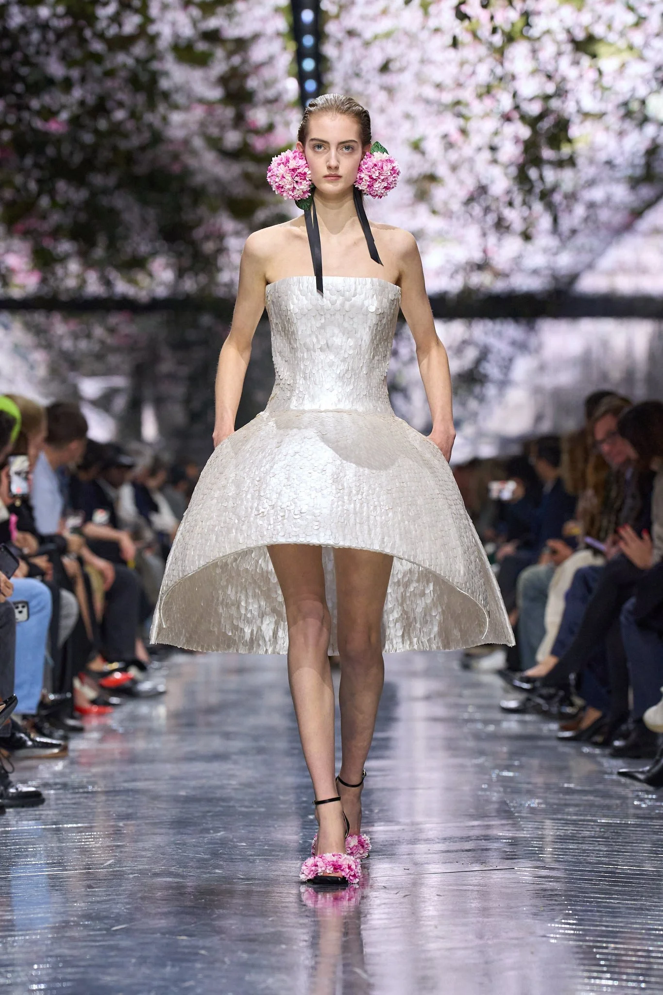 23_DIOR_MODE_FEMME_HC_SPRING_SUMMER_2026_LOOK_23.jpg