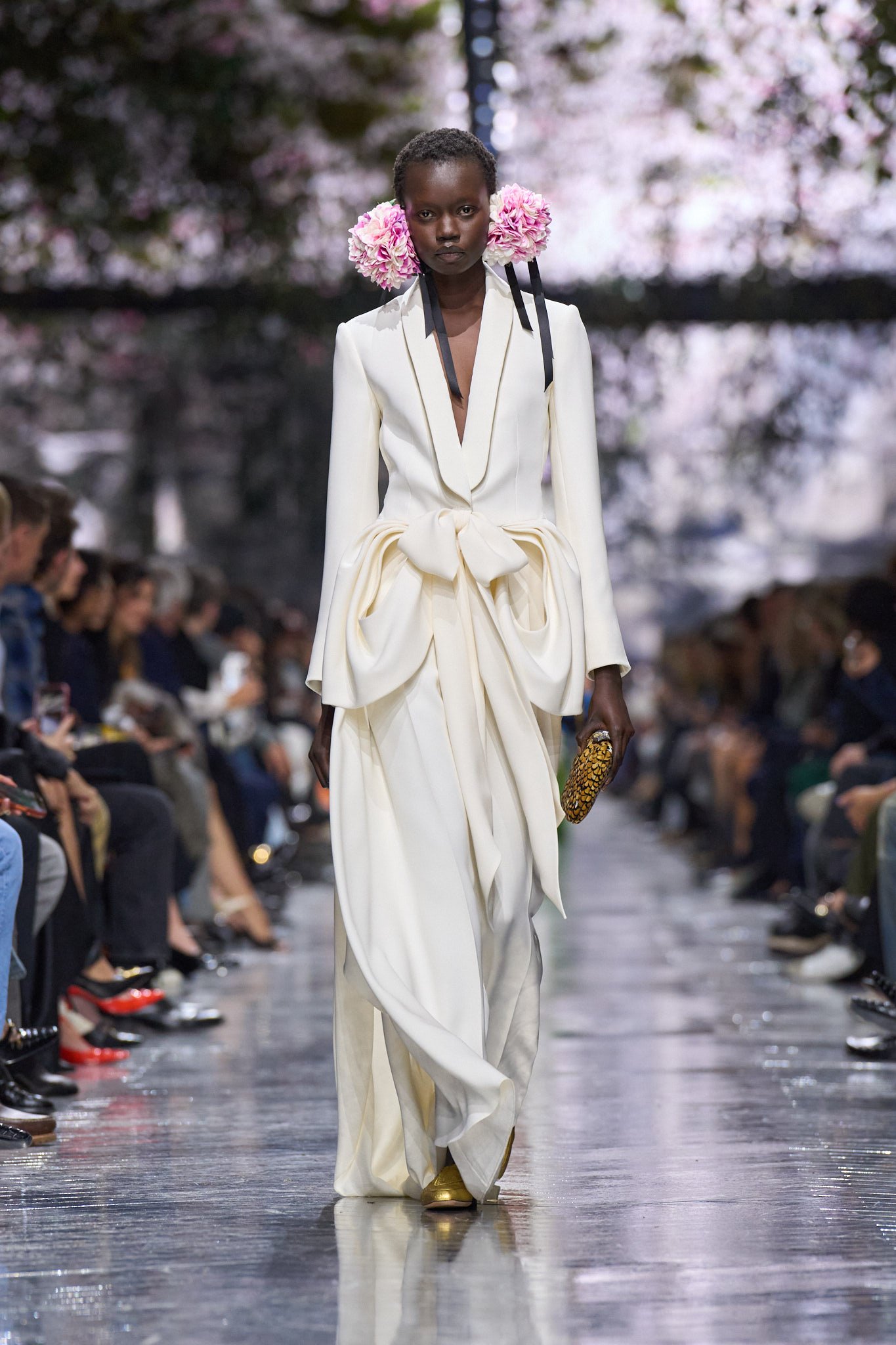 25_DIOR_MODE_FEMME_HC_SPRING_SUMMER_2026_LOOK_25.jpg