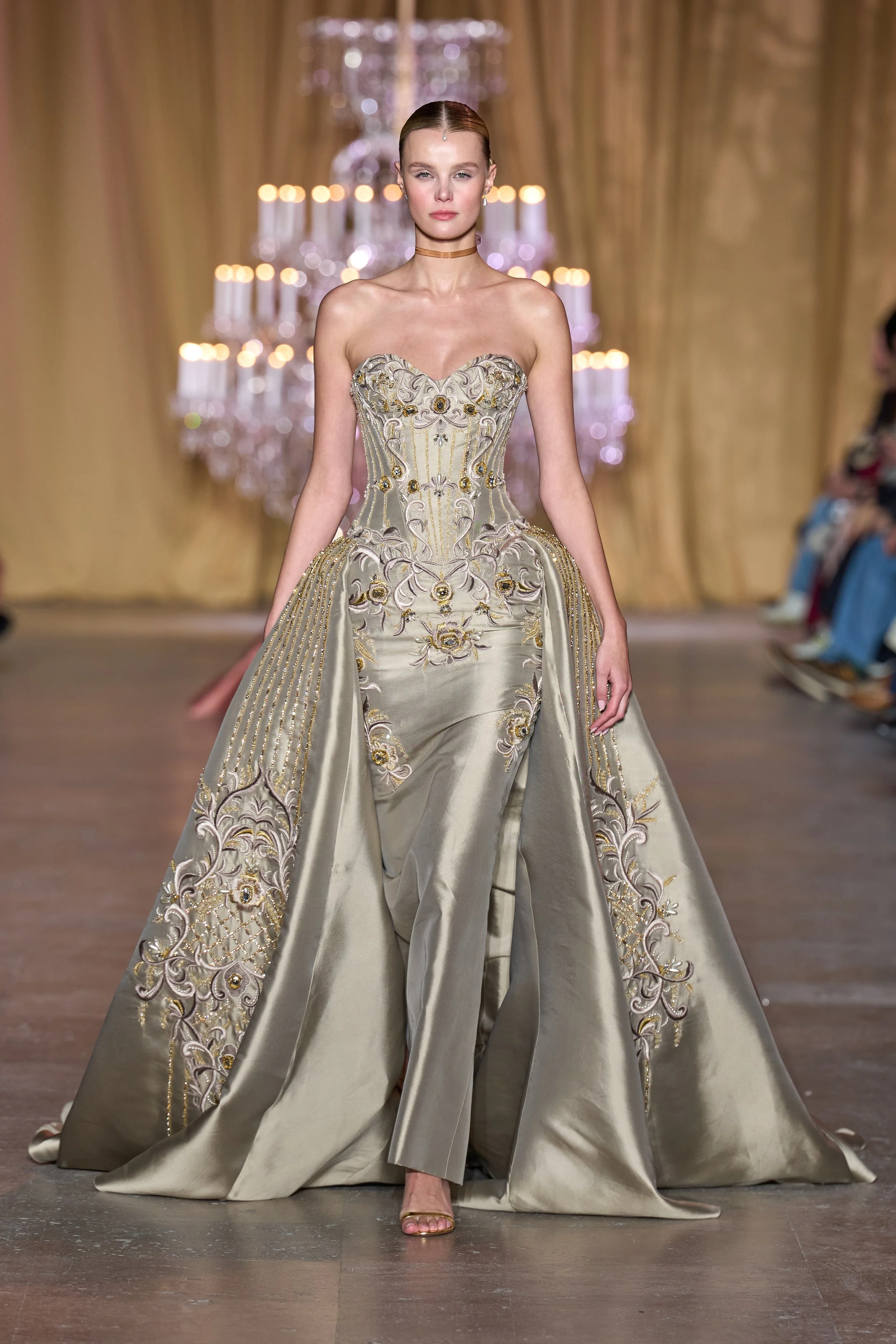 ZUHAIR MURAD HC S26 40.jpg