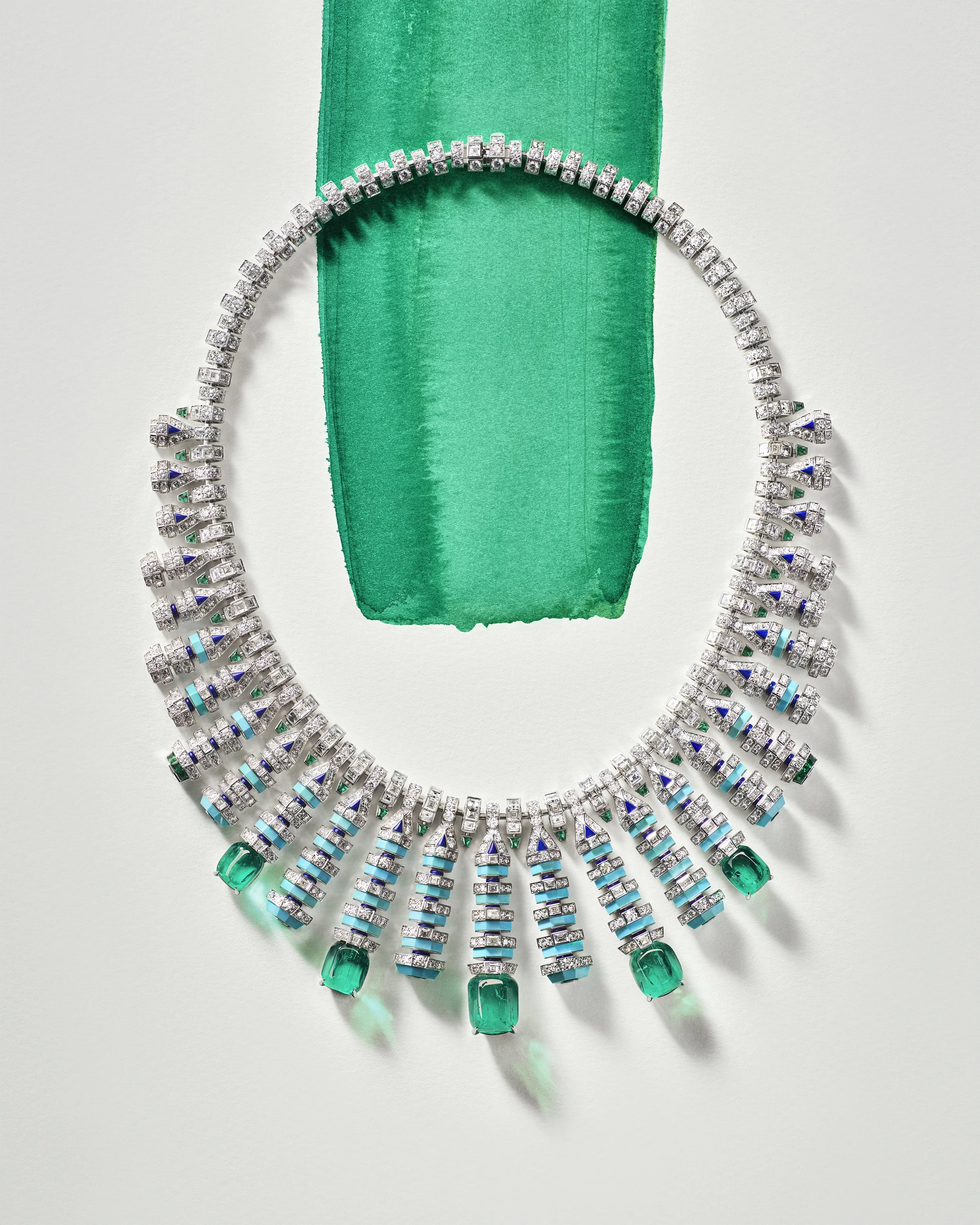 EXCLUPR00186_HJ_EDITORIAL_SERIES_NM_OLORRA_RVB_24x30.jpg