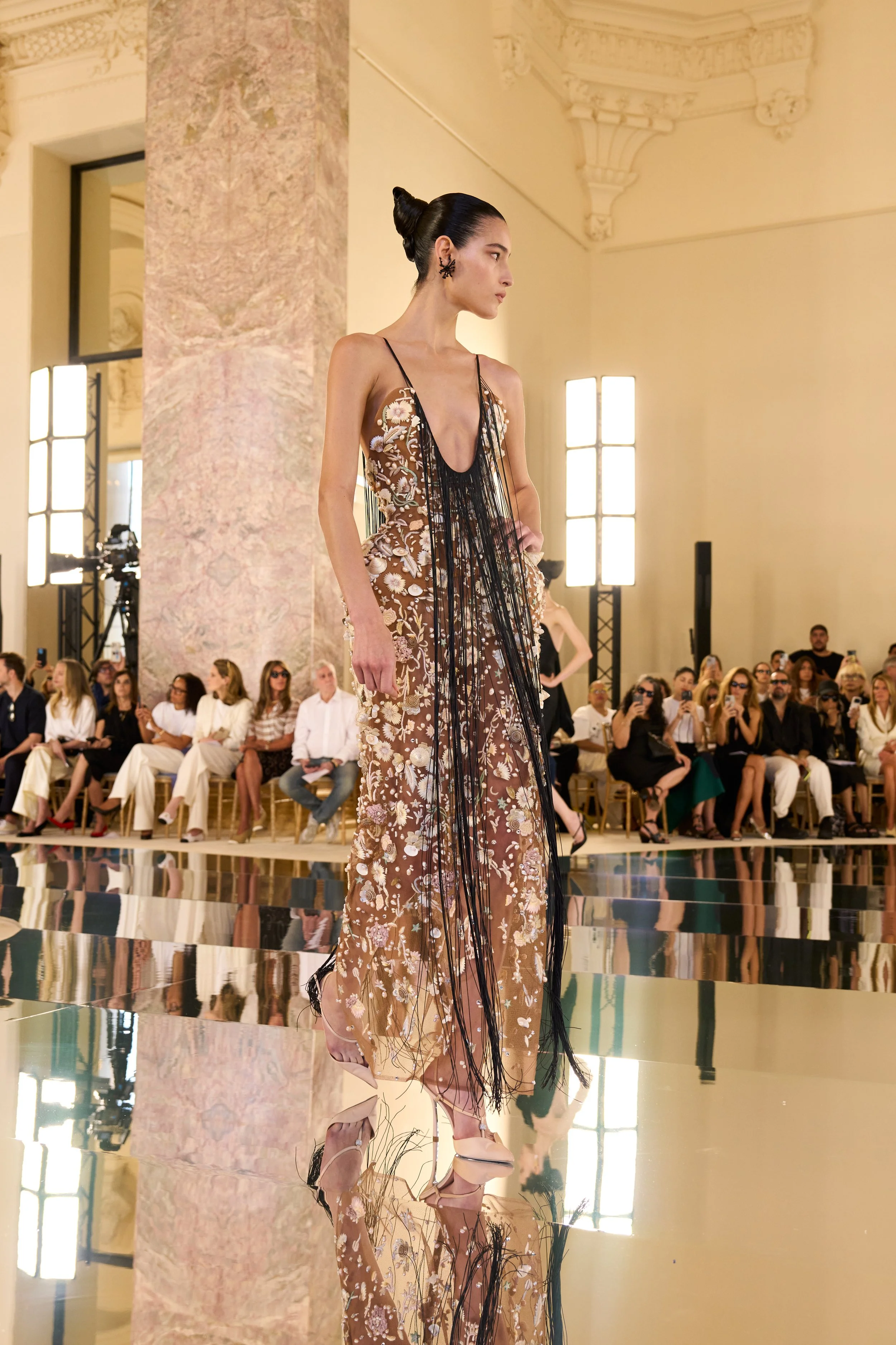 SCHIAPARELLI_HCFW2627_15.jpg