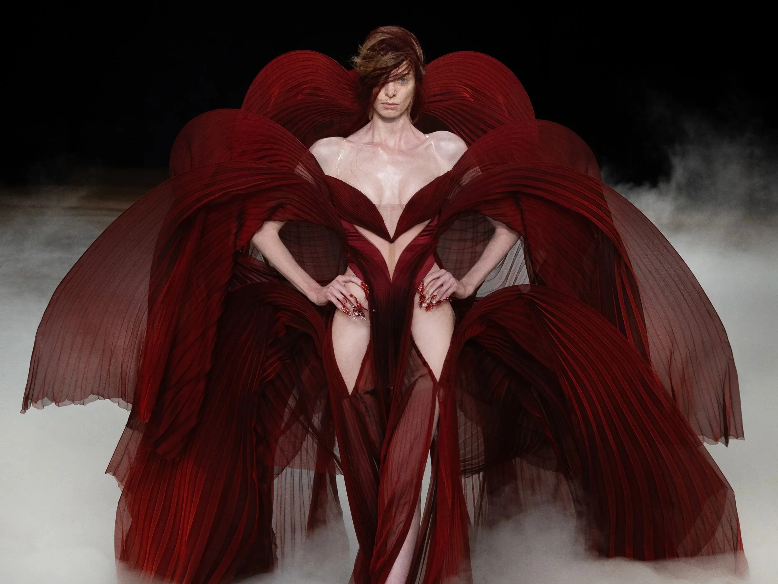 Iris van Herpen FW27: The New Physics of Couture