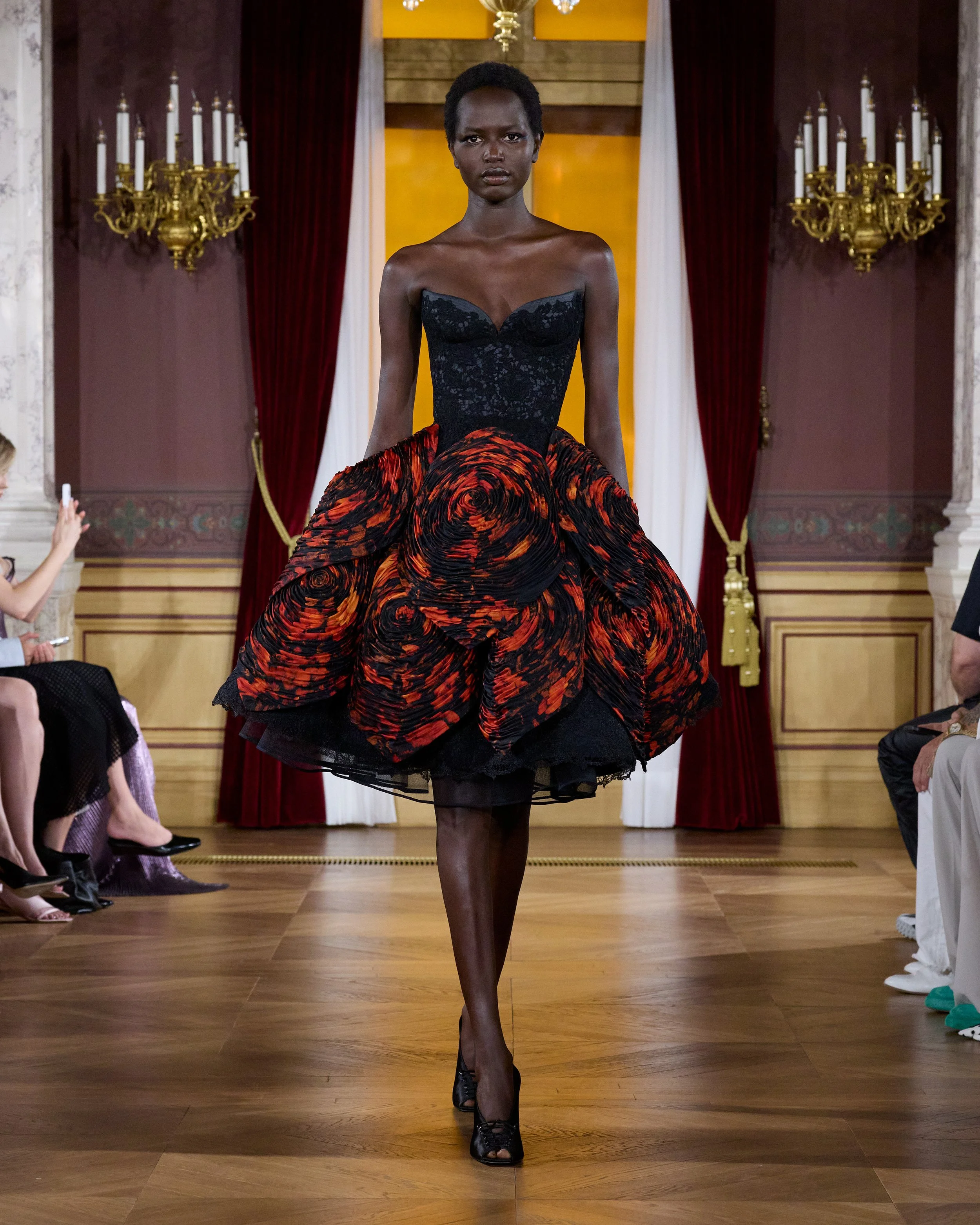 LOOK16_45_0775.jpg