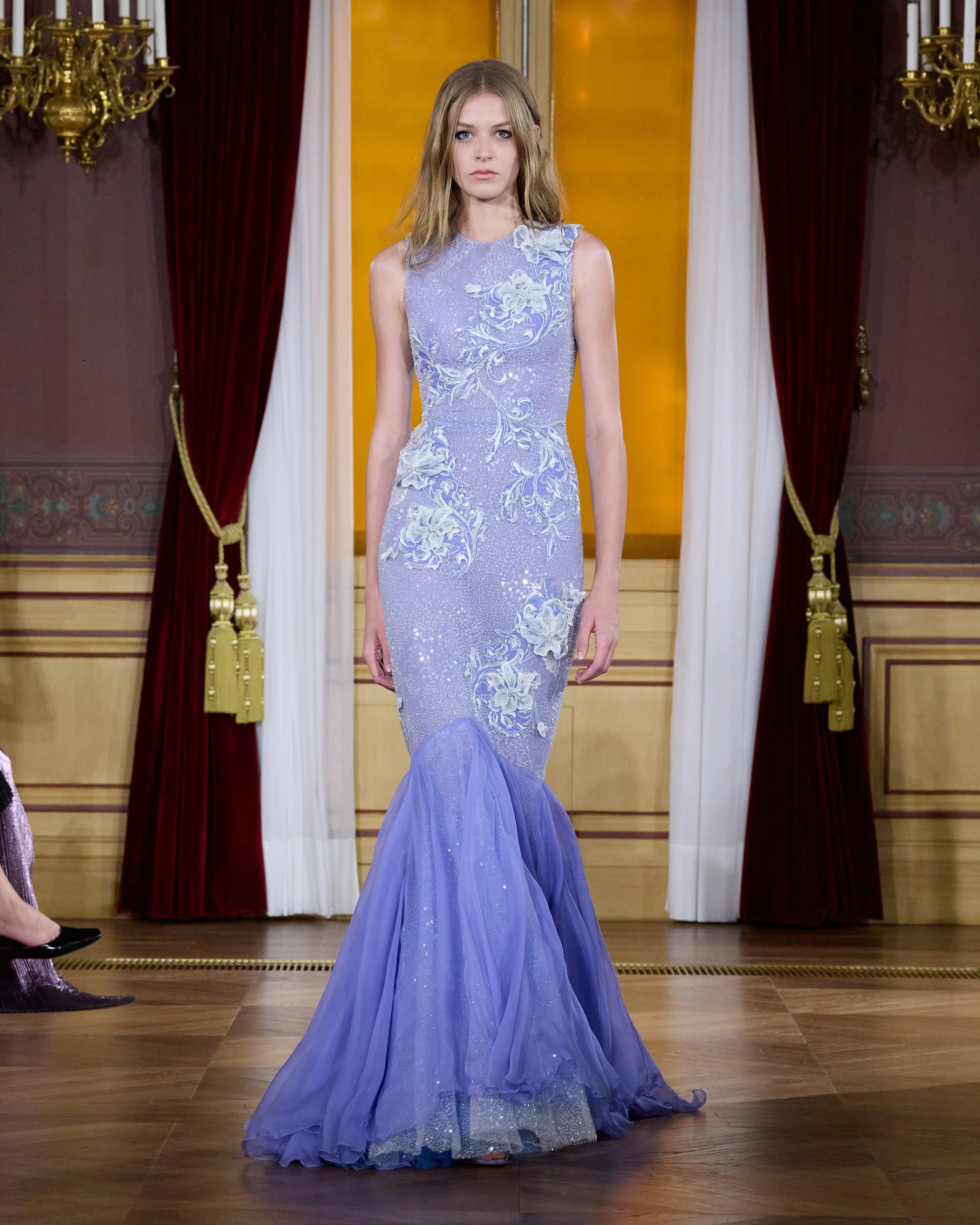 LOOK22_45_0894.jpg