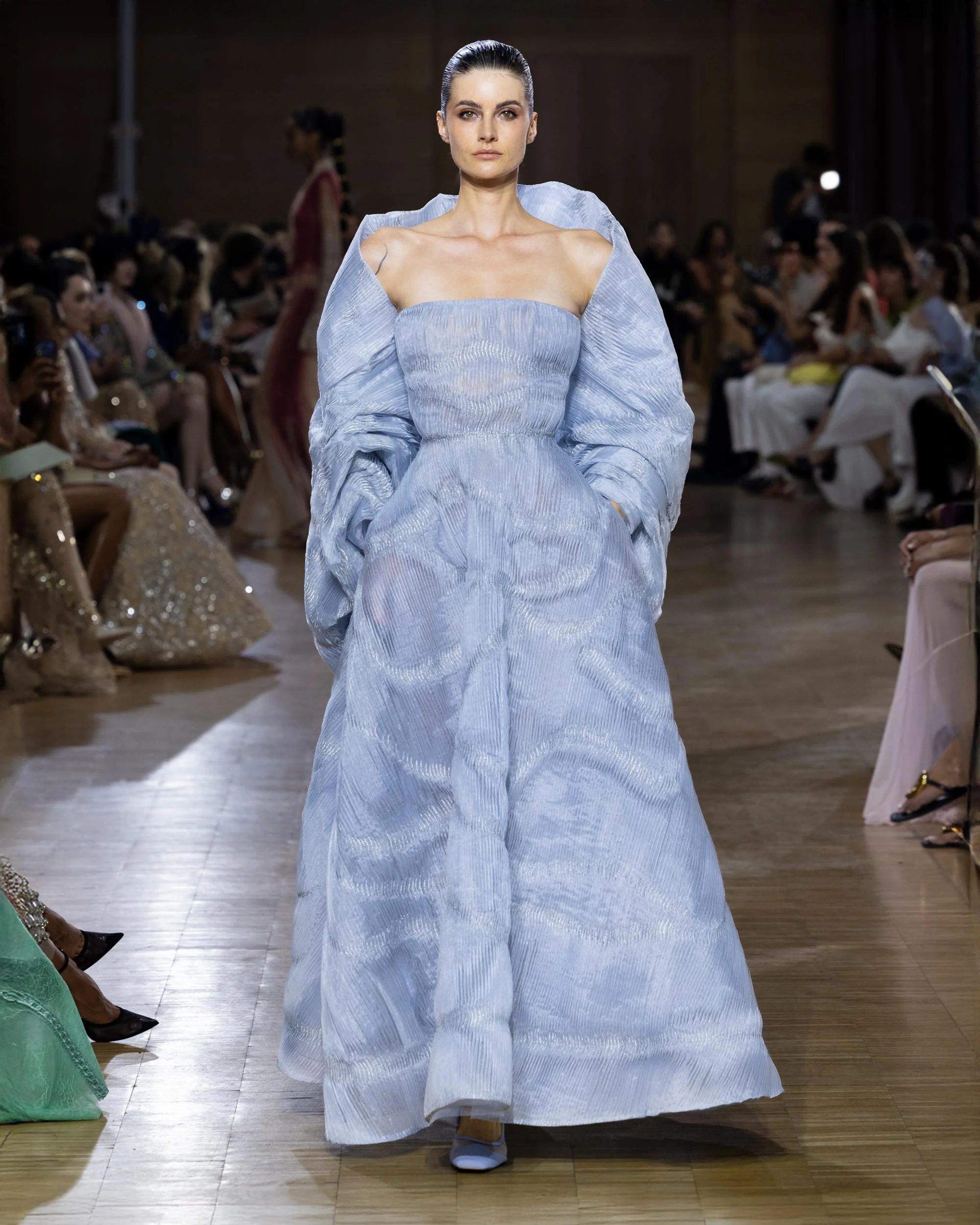 TONY-WARD-COUTURE-FW2627-FRONT-25.jpg