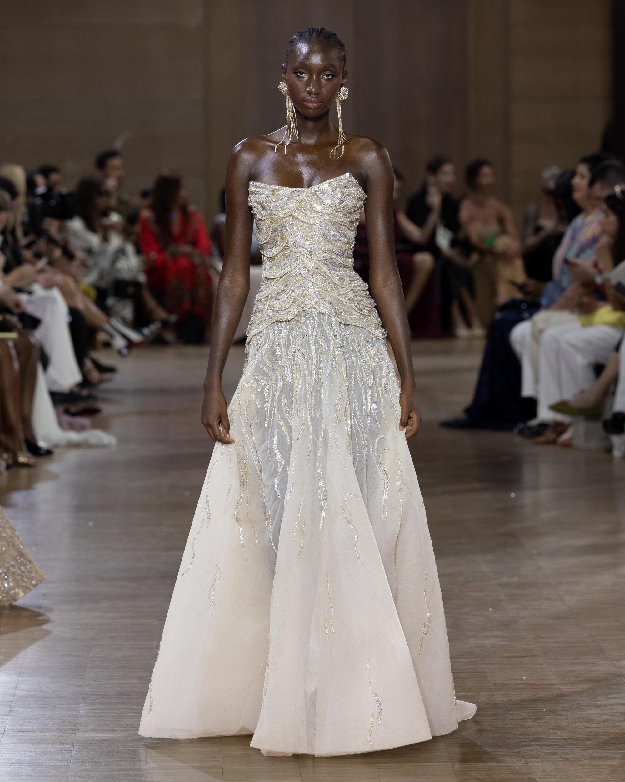TONY-WARD-COUTURE-FW2627-FRONT-41.jpg