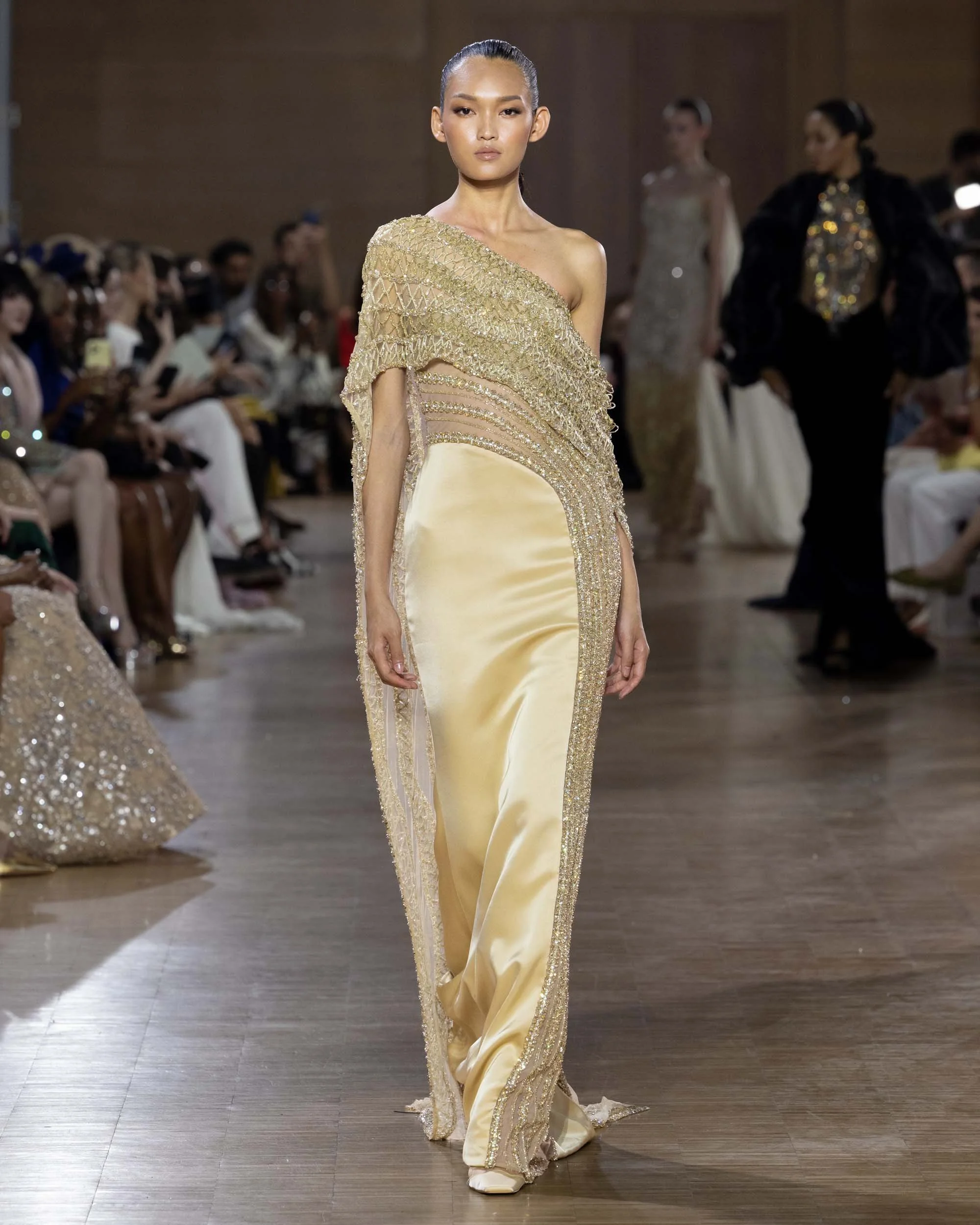 TONY-WARD-COUTURE-FW2627-FRONT-42.jpg
