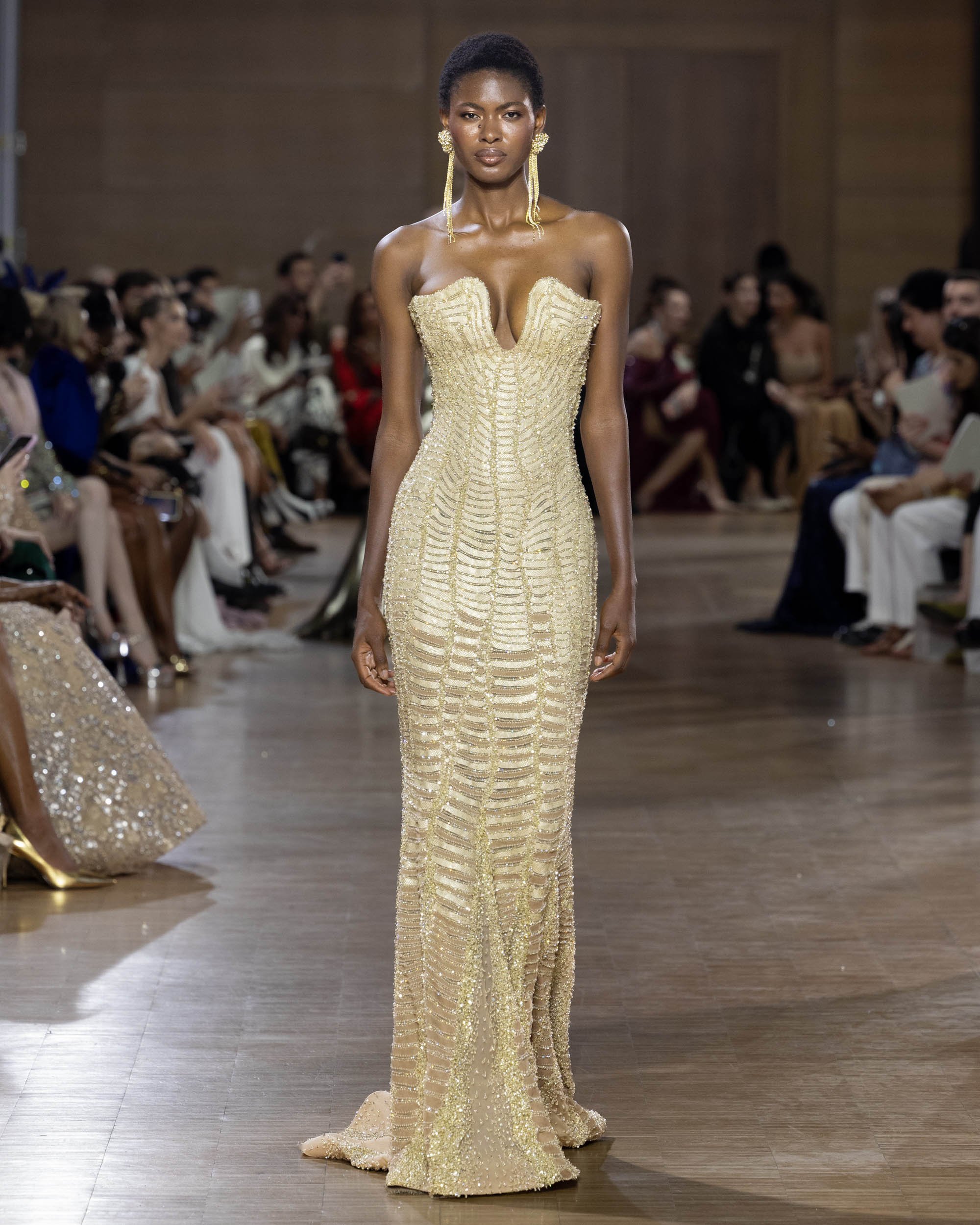 TONY-WARD-COUTURE-FW2627-FRONT-49.jpg