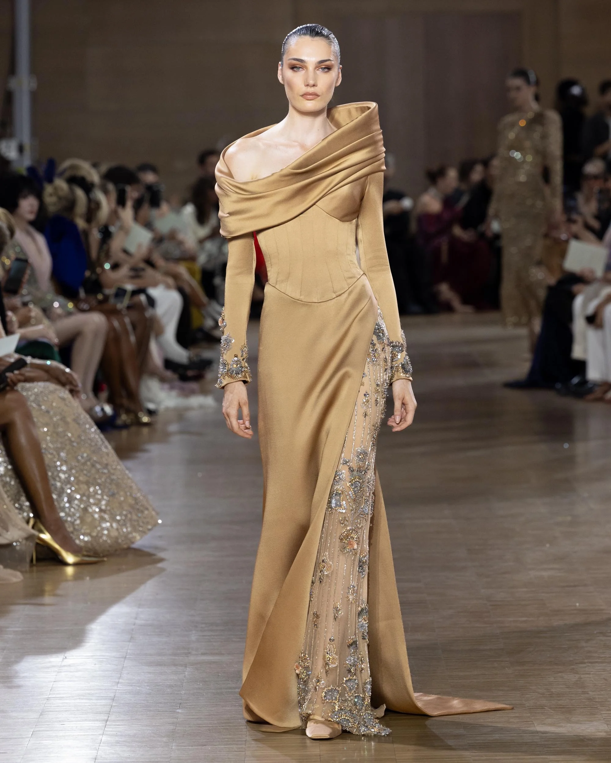 TONY-WARD-COUTURE-FW2627-FRONT-55.jpg