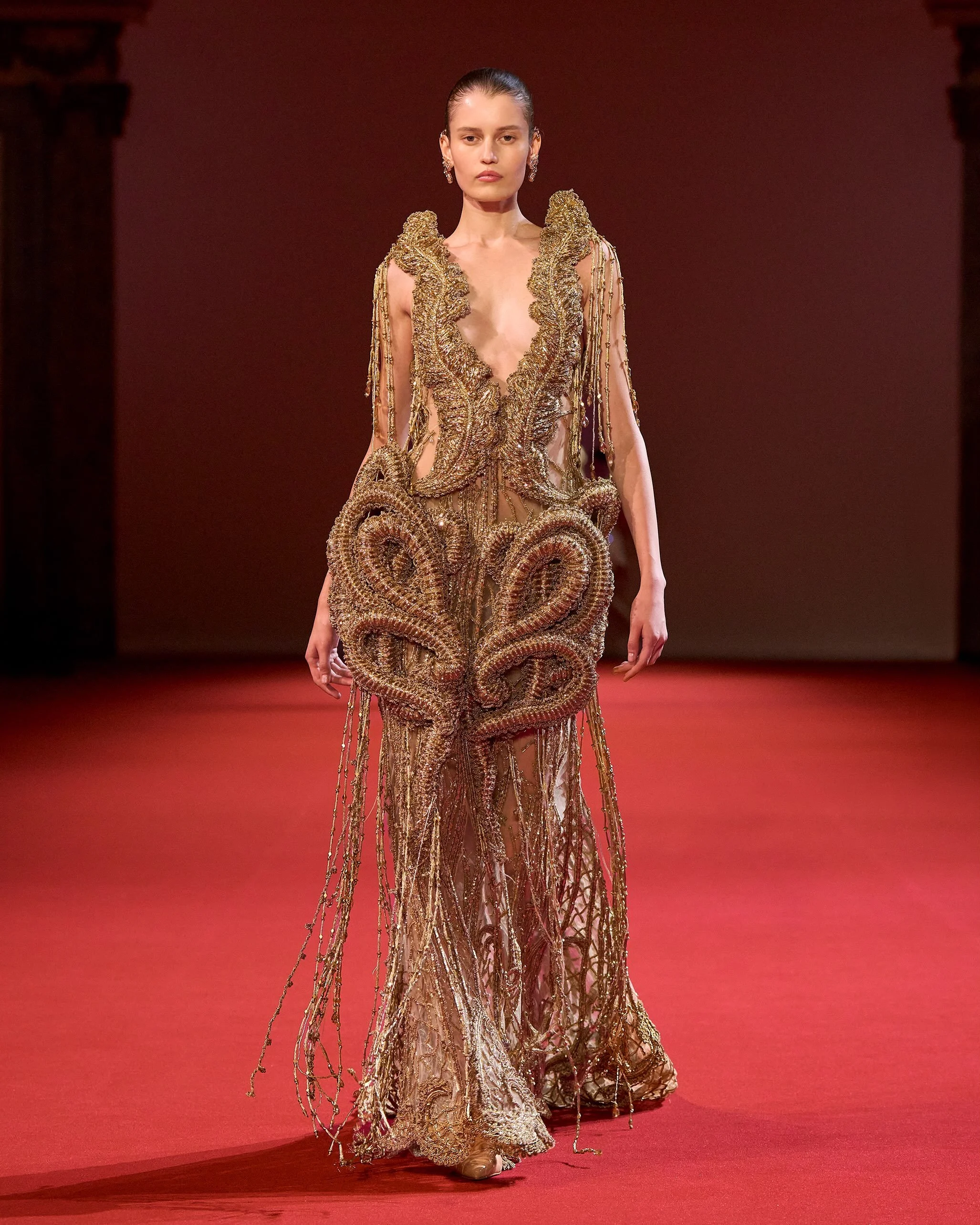 manishmalhotraworld_1784039589637.jpg