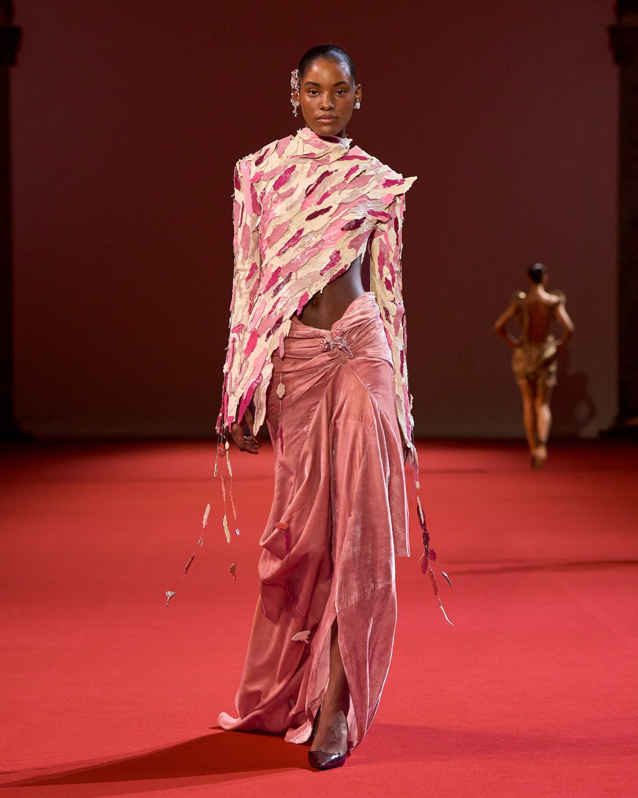 manishmalhotraworld_1784039643156.jpg