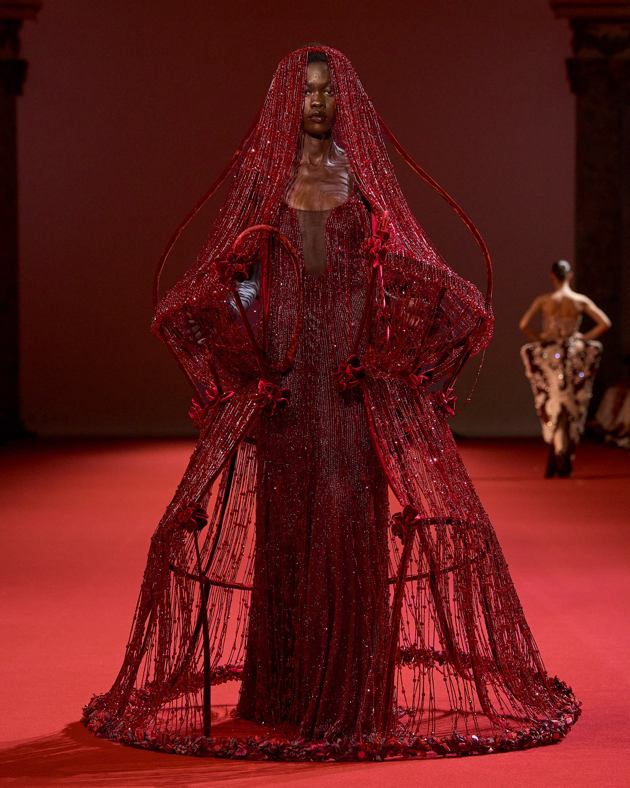 manishmalhotraworld_1784040050695.jpg