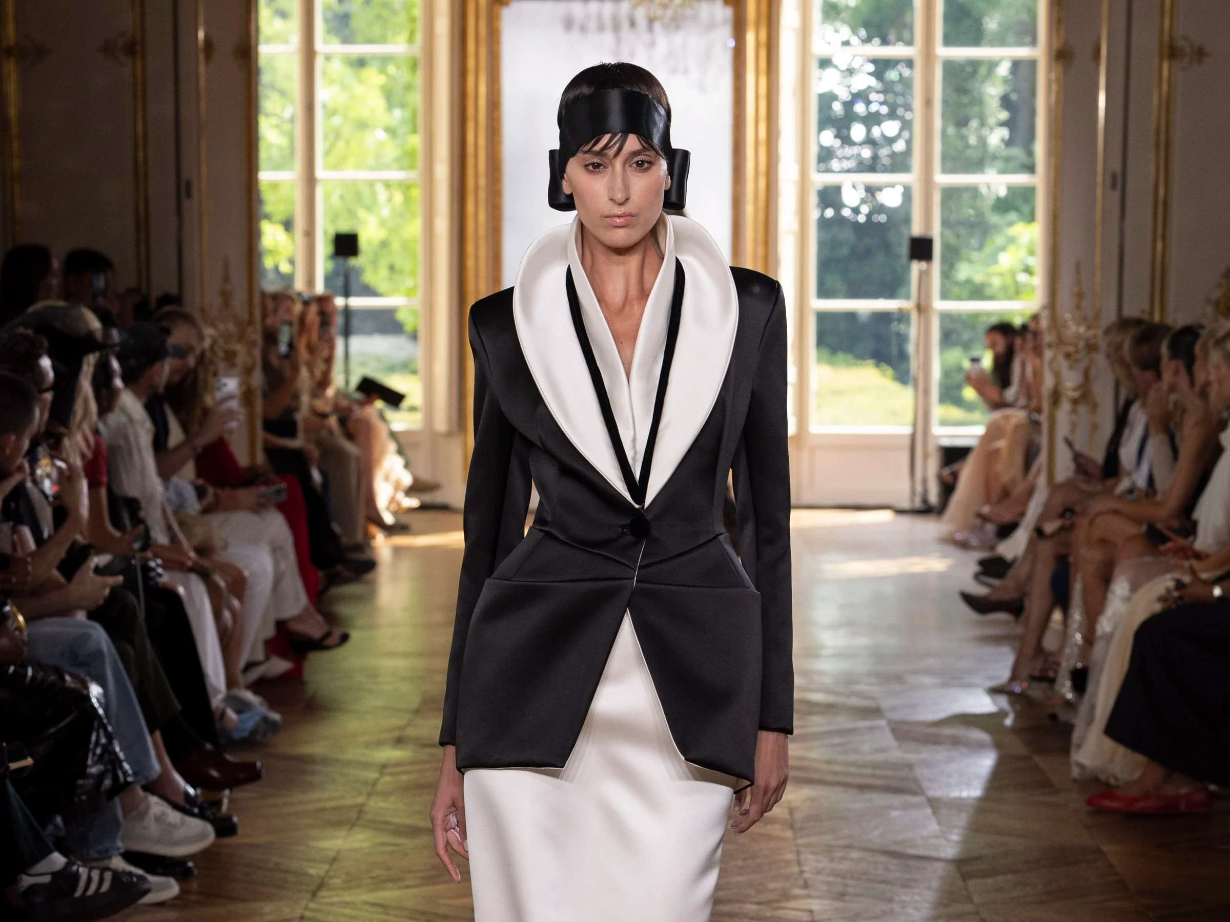 At Georges Chakra FW27, Couture Becomes a Study of Line