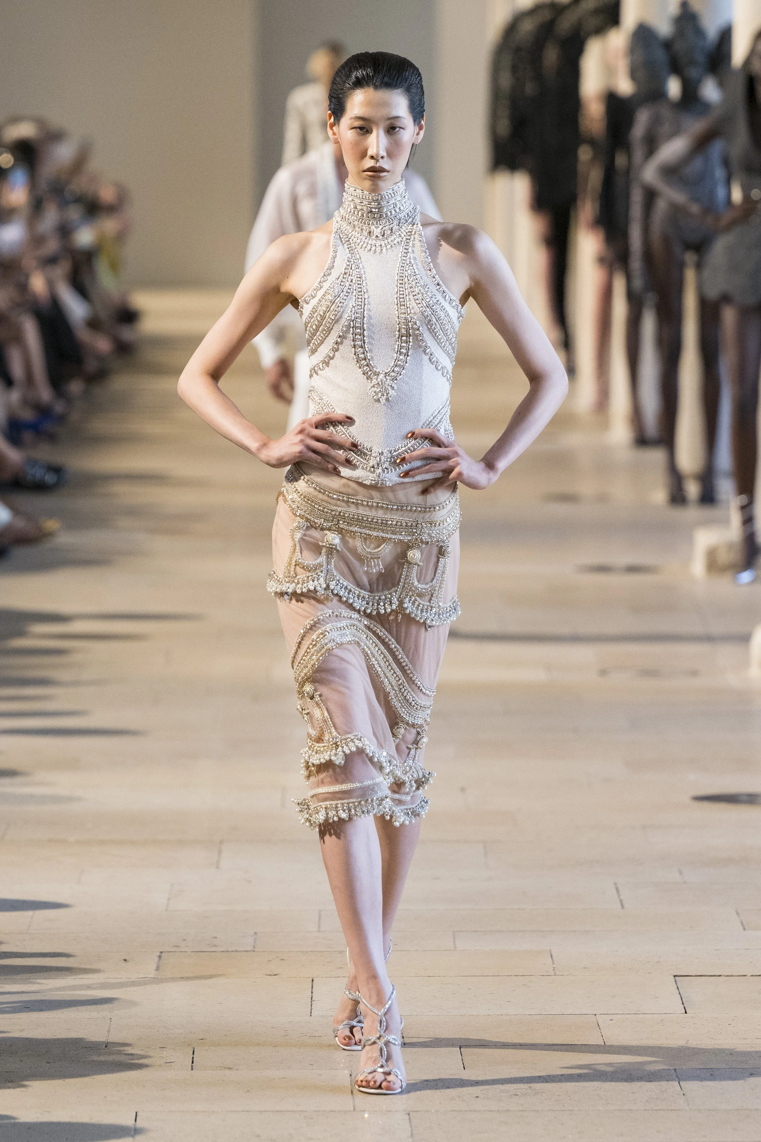 Look 25.jpg