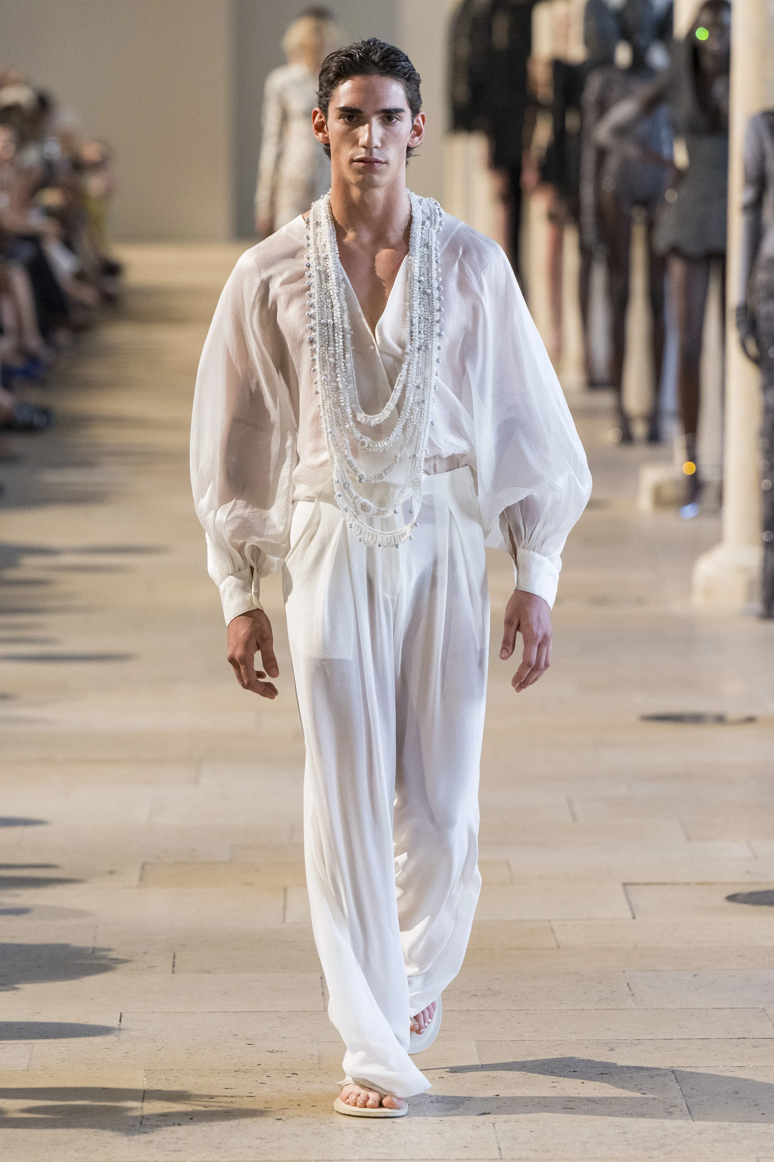 Look 26.jpg
