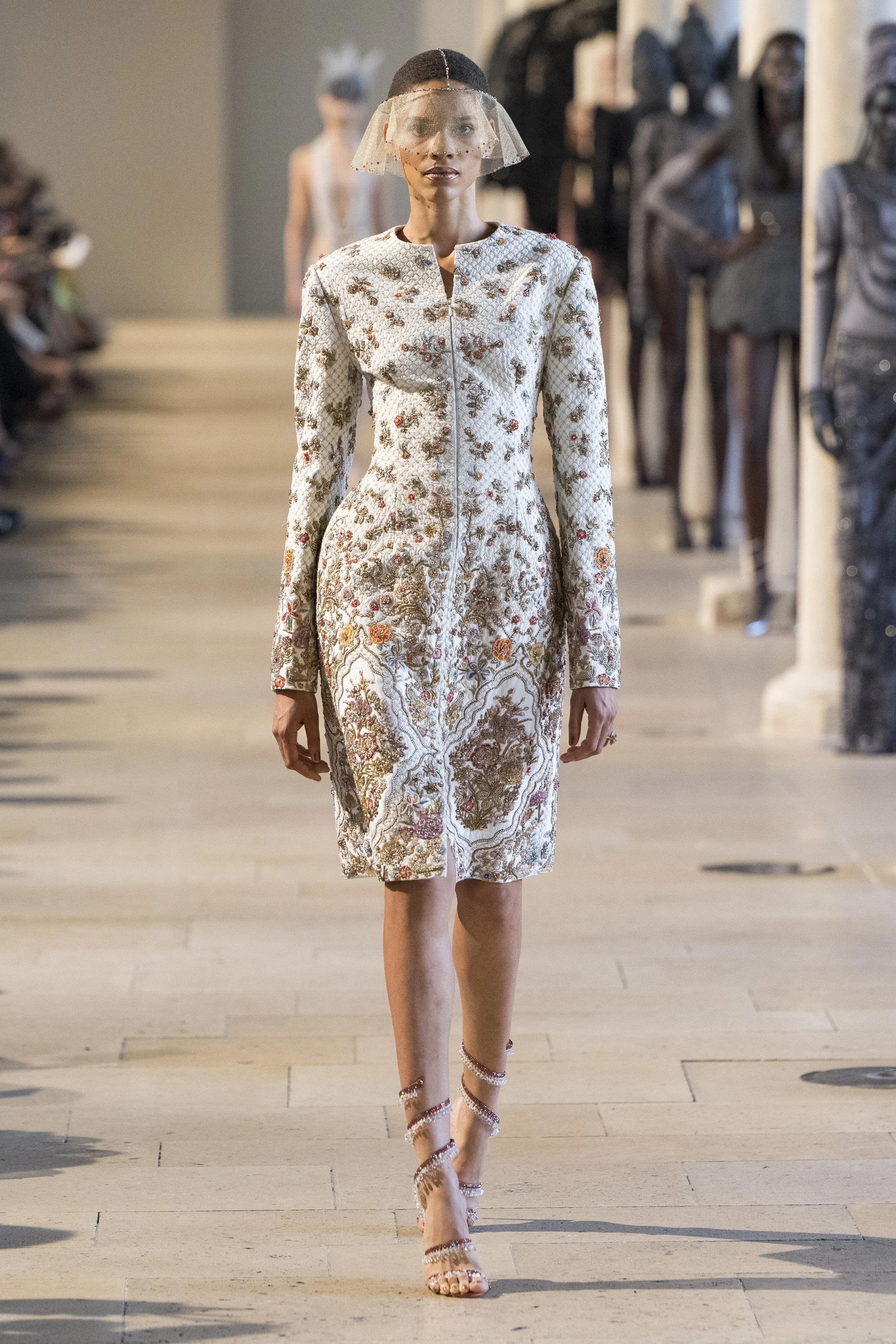 Look 27.jpg