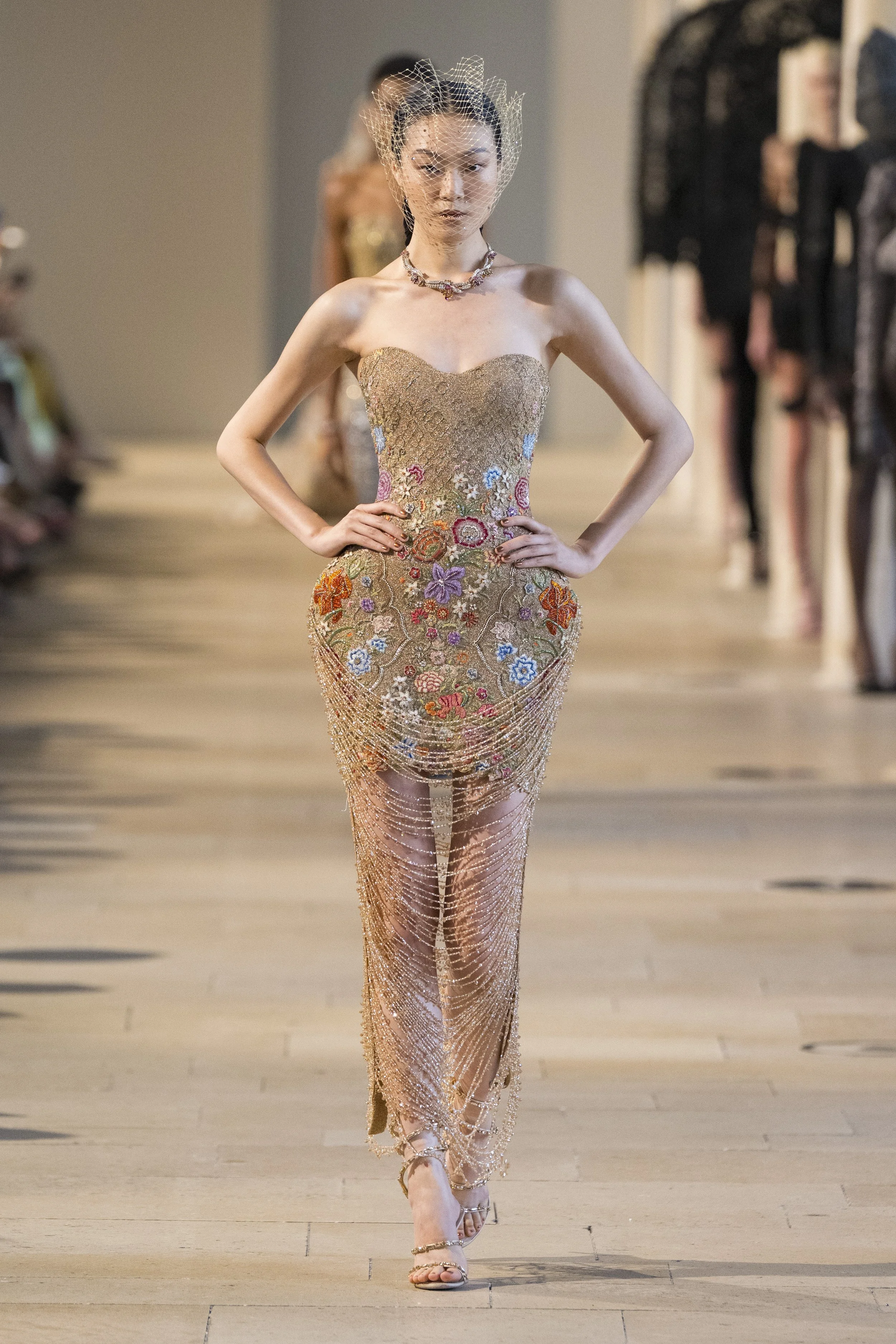 Look 35.jpg