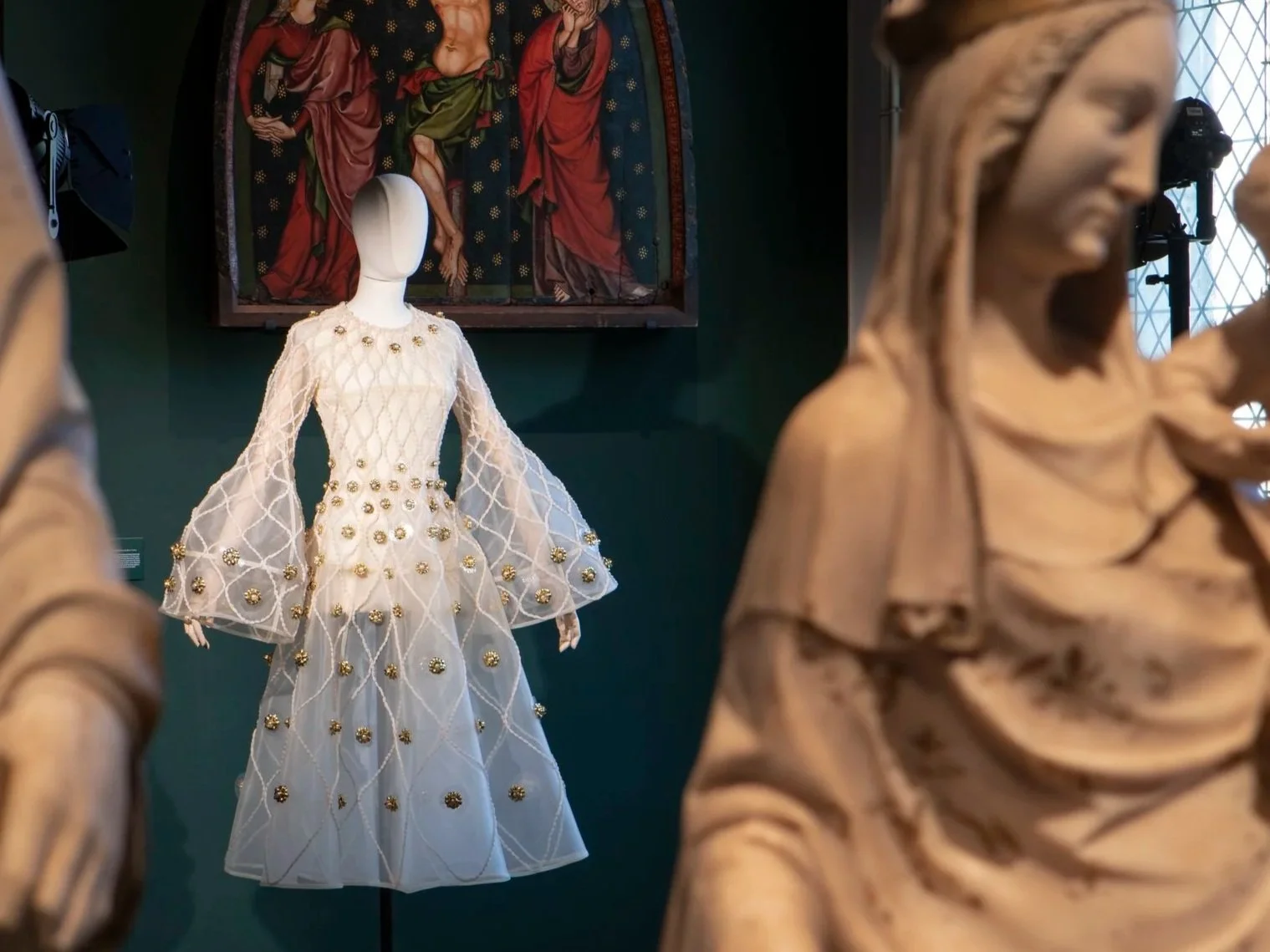 The Intelligence of the Thread: Sylvio Giardina and the Couture Life of La Dame à la licorne