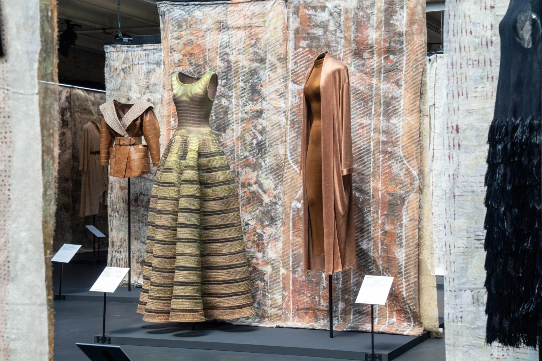 Azzedine-Alaia-et-lAfrique-by-Sai-Stephane-Ait-Ouarab-2026-Fondation-Alaia-2026-14.webp