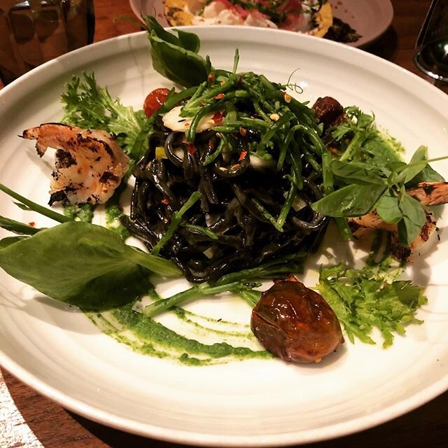 Squid ink tallarin pasta @losbalconesla ❤️