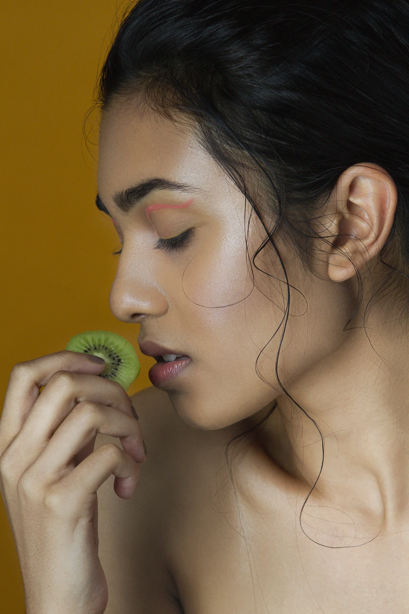 Model: Ellen Mangos | Photographer: Sarah Silverio