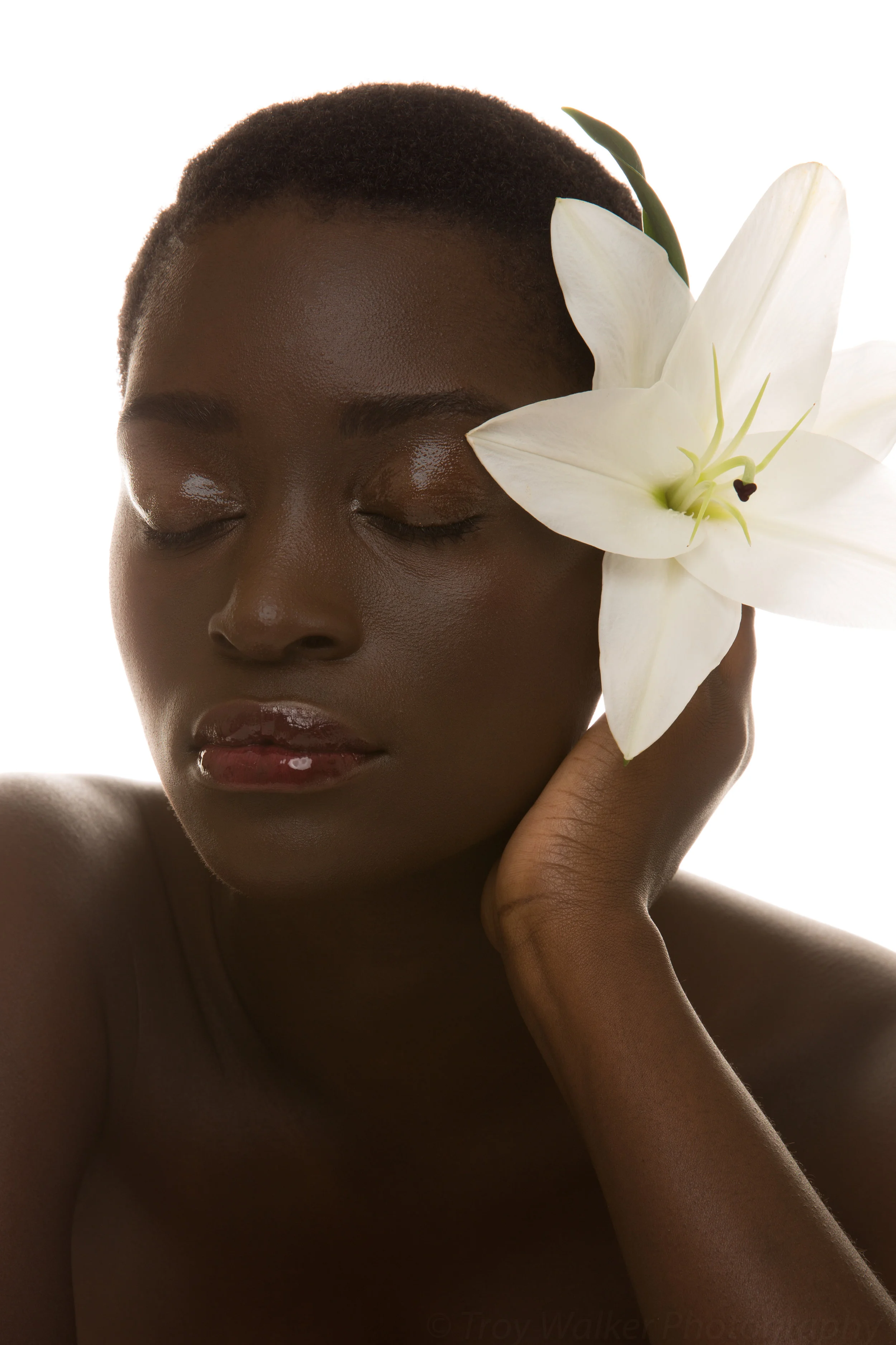 Model: Tezira Bayabusha | Photographer: Troy Walker Photography