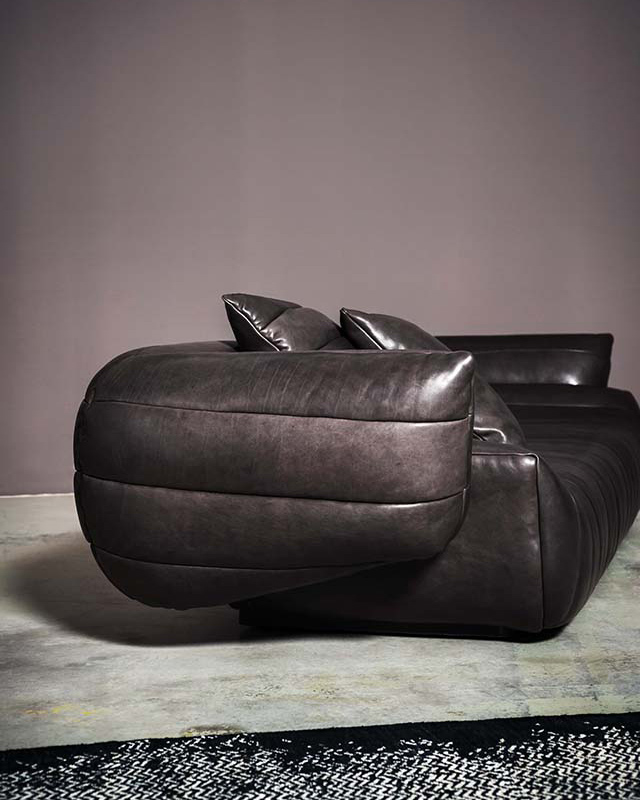 Tactile+Sofa+Vincenzo+De+Cotiis+Baxter-3.jpeg