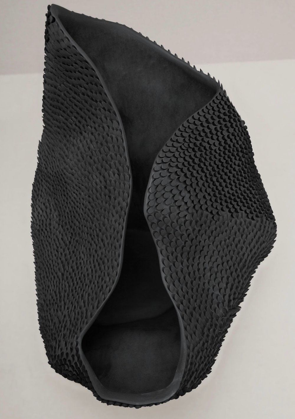 Pangolin+Vase+by+Gilles+Caffier-2.jpeg