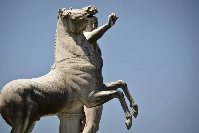 Horse Piazza del Quirinal.jpg