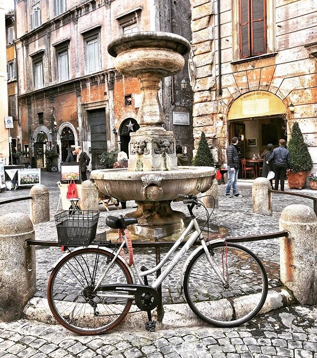 I don&rsquo;t think I&rsquo;ve ever posted a photo of the same piazza twice in the space of two weeks. But I can&rsquo;t get enough of this sweet little piazzetta. The photo I posted two weeks ago was snapped on a delicious spring day some years ago,