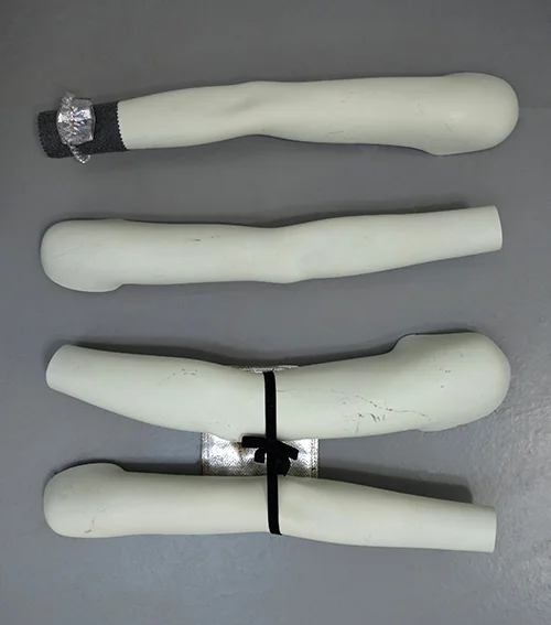 3 arms 500.jpg