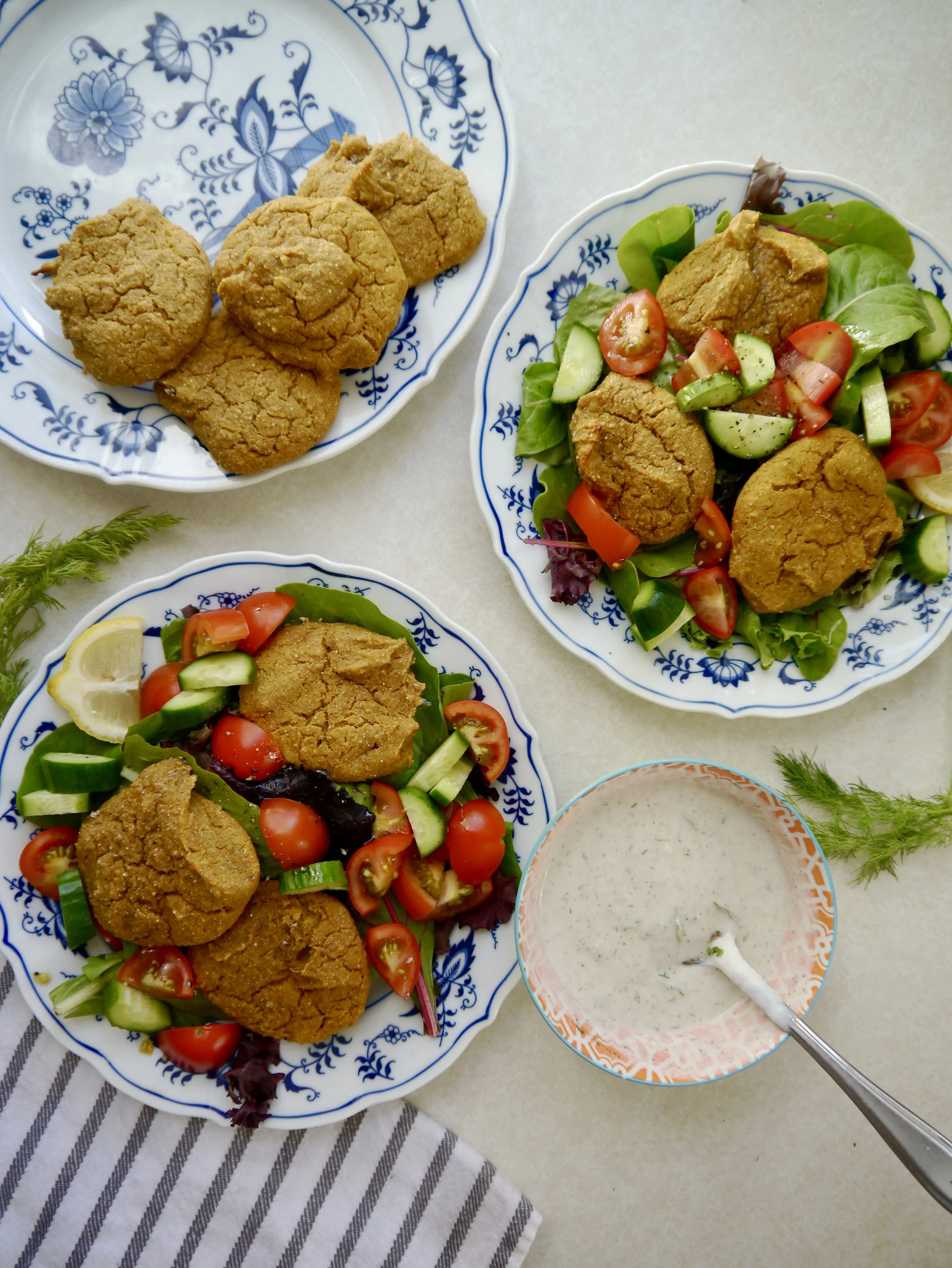 Red Lentil Cakes & Yogurt Dill Sauce