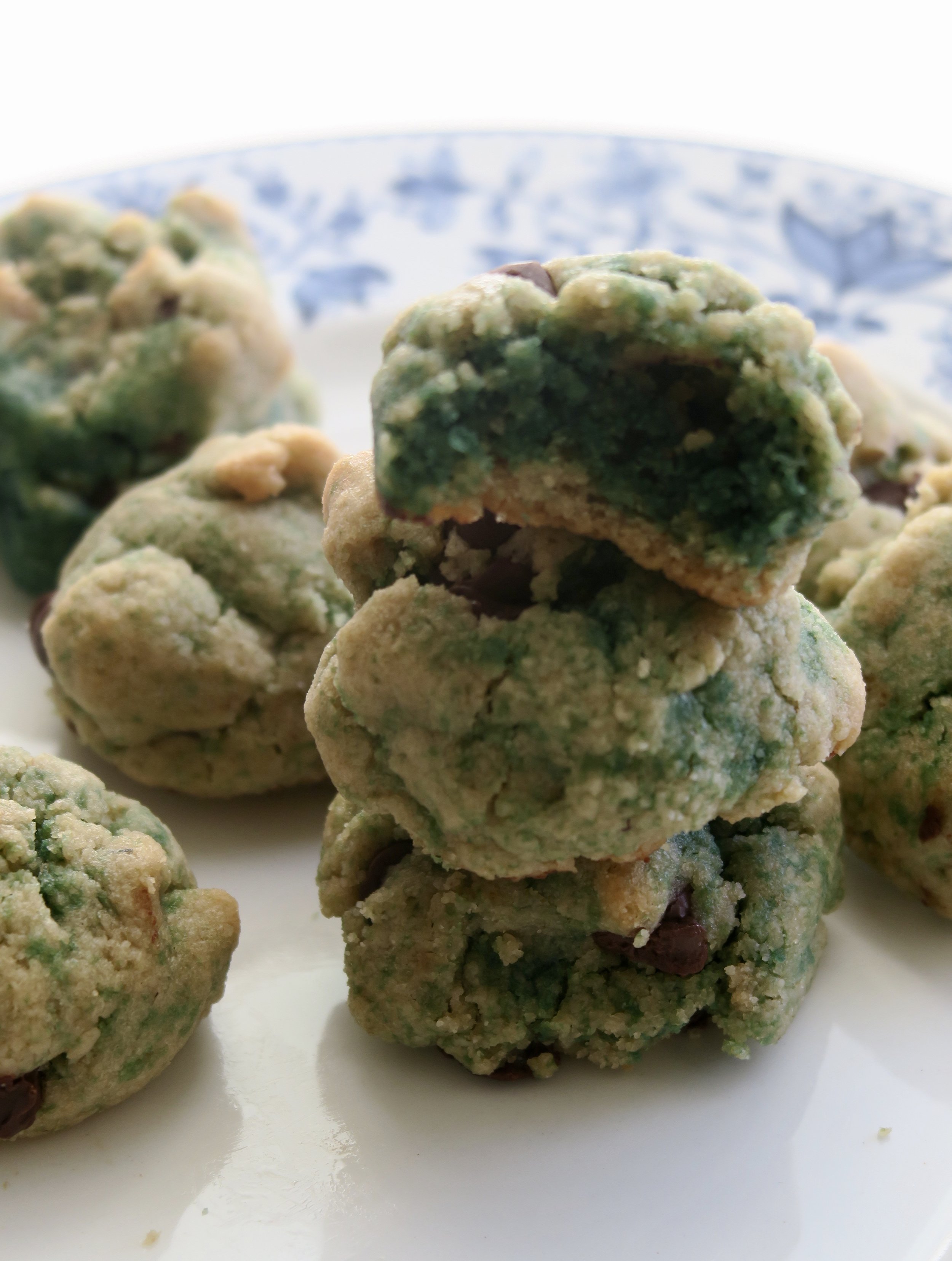 Magic Paleo Chocolate Chip Cookies