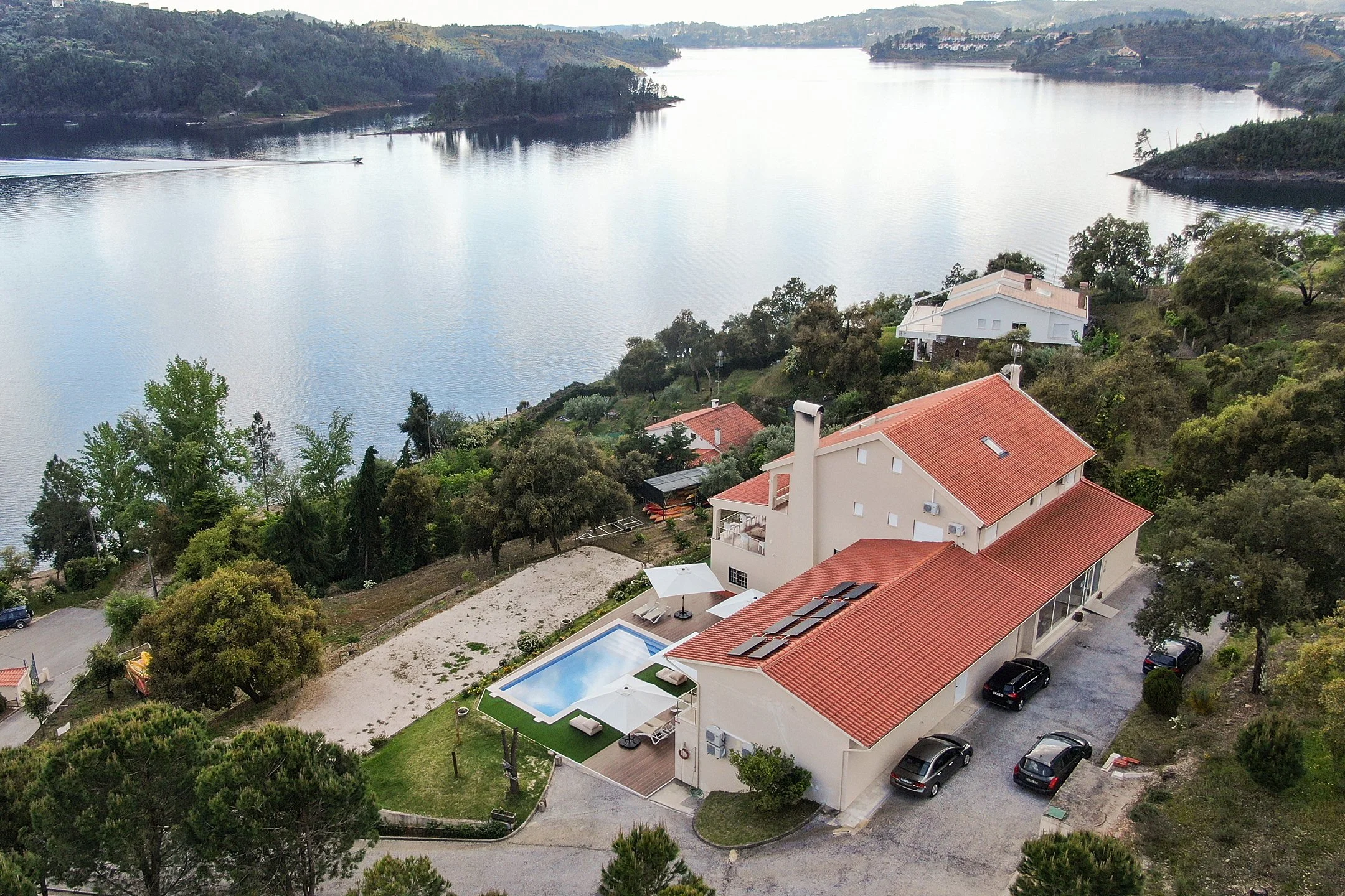 CASTELO DE BODE 
 ( Under request )


📍 Castelo de Bode, Central Portugal | 15 Bedrooms Property | Panoramic River Views

Castelo de Bode is one of the most breathtaking natural destinations in central Portugal, renowned for its tranquil waters, uns