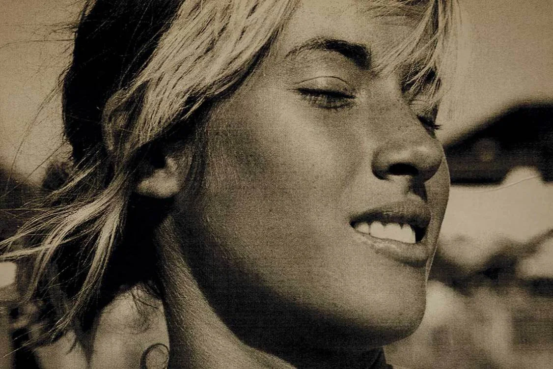 Lee Ann Curren , from "Surfers' Blood" by Patrick Trefz Available at: http://www.patricktrefz.com/