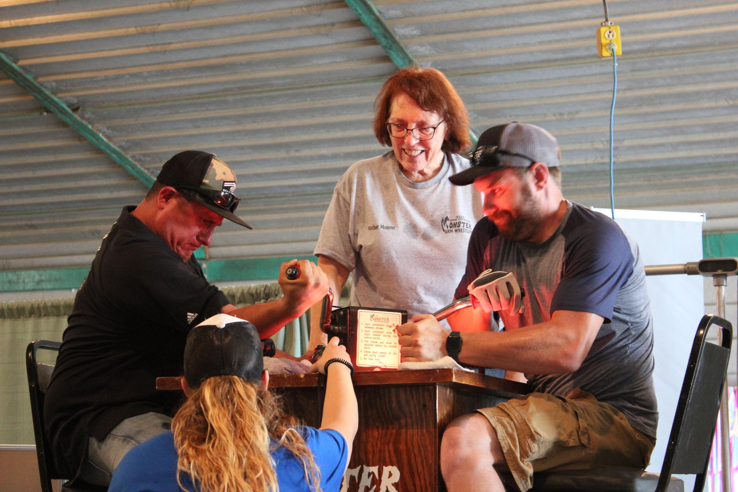 arm wrestling 2 erin.JPG