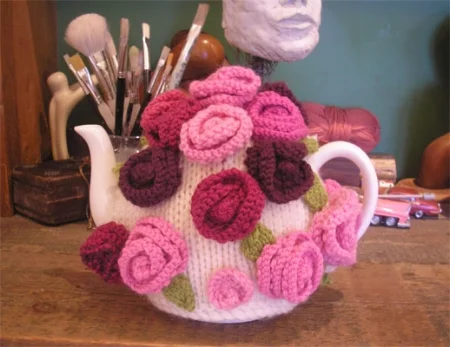 Roses Tea Cosy
