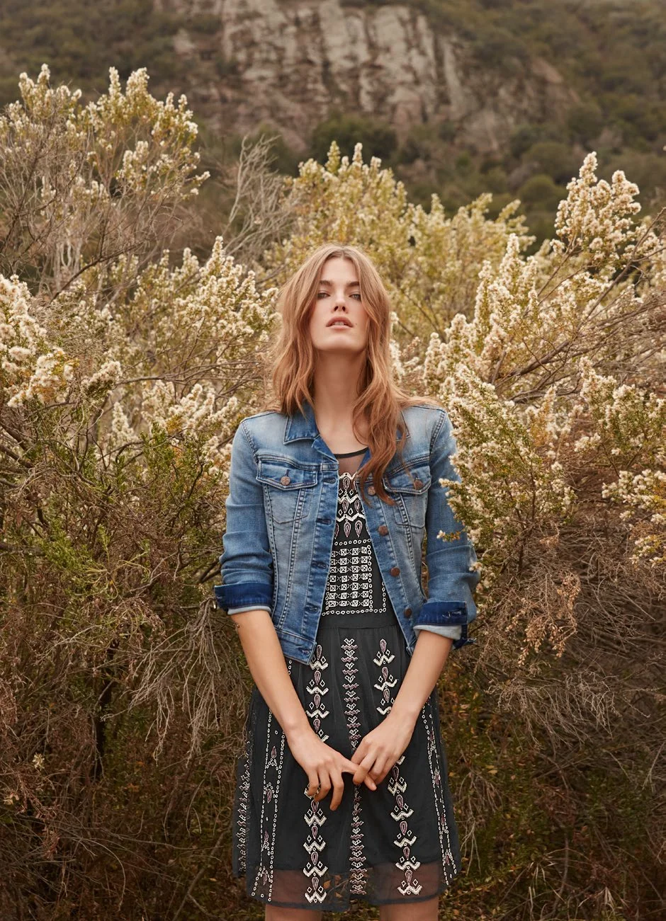 22310 Style Guide_FYIPDF_Page_48_Image_0001.jpg