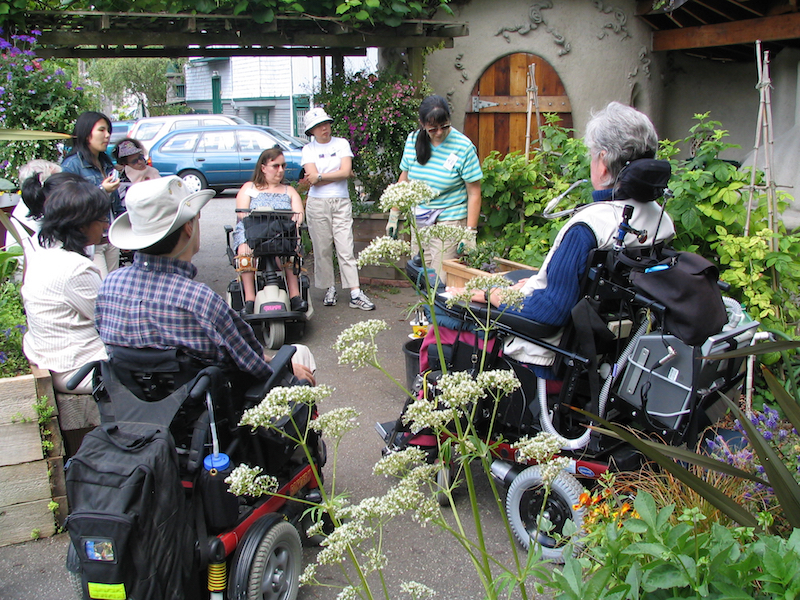 Disabled Gardeners Take a Class