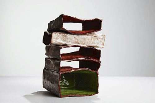 Astrid Sleire«Stabel» h15xb8,5x10cm. Foto: Øystein Klakegg